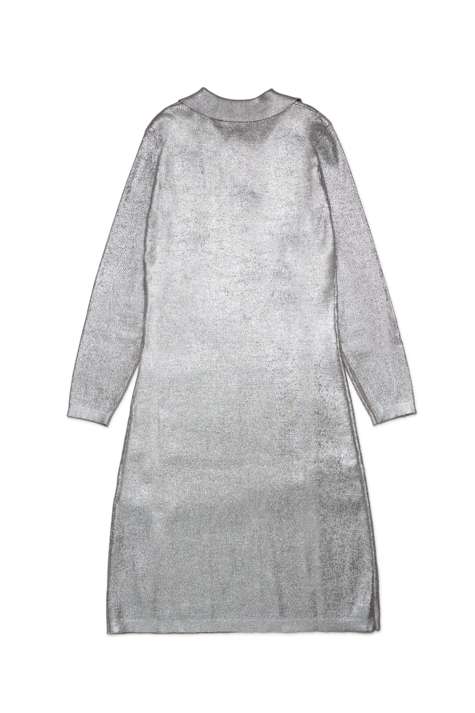 DMISAIA, Gris argenté