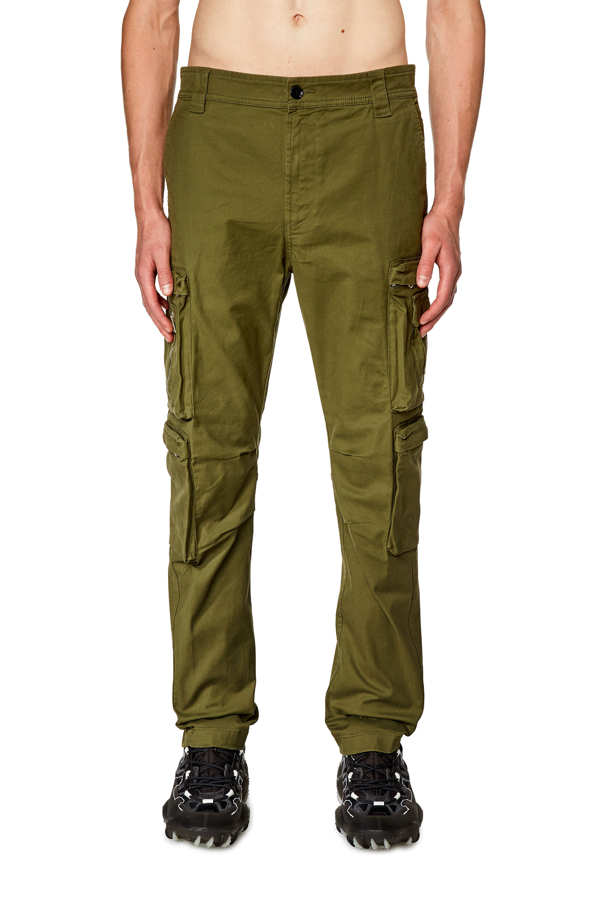 Diesel - P-ARLEM, Homme Pantalon cargo avec poche zippée in Vert - Image 3