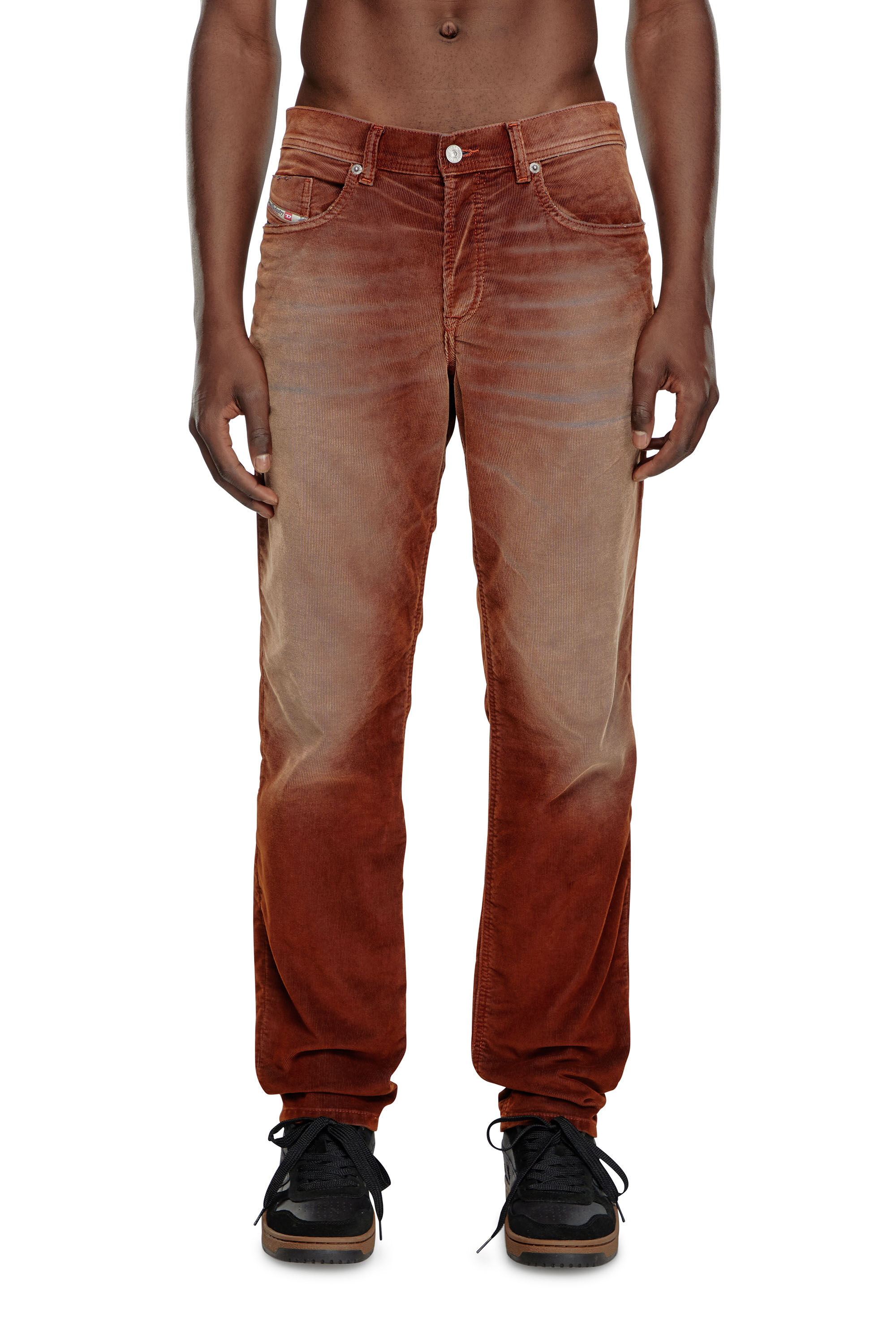 Diesel - Homme Tapered Jeans 2023 D-Finitive 003II, Marron - Image 3