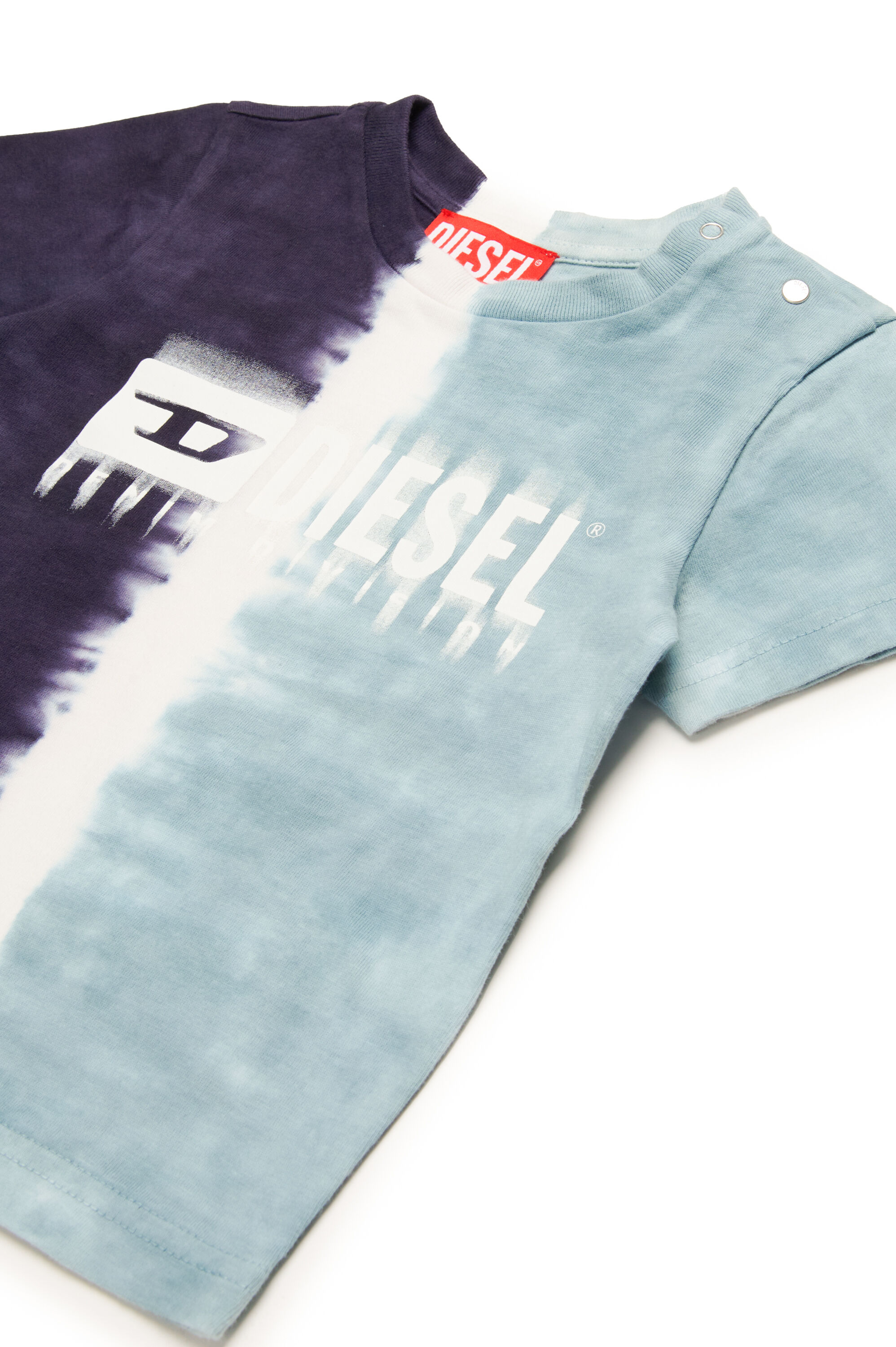 Diesel - TKITEB, T-shirt teint en plongée avec logo dégradé Homme in Bleu - 3