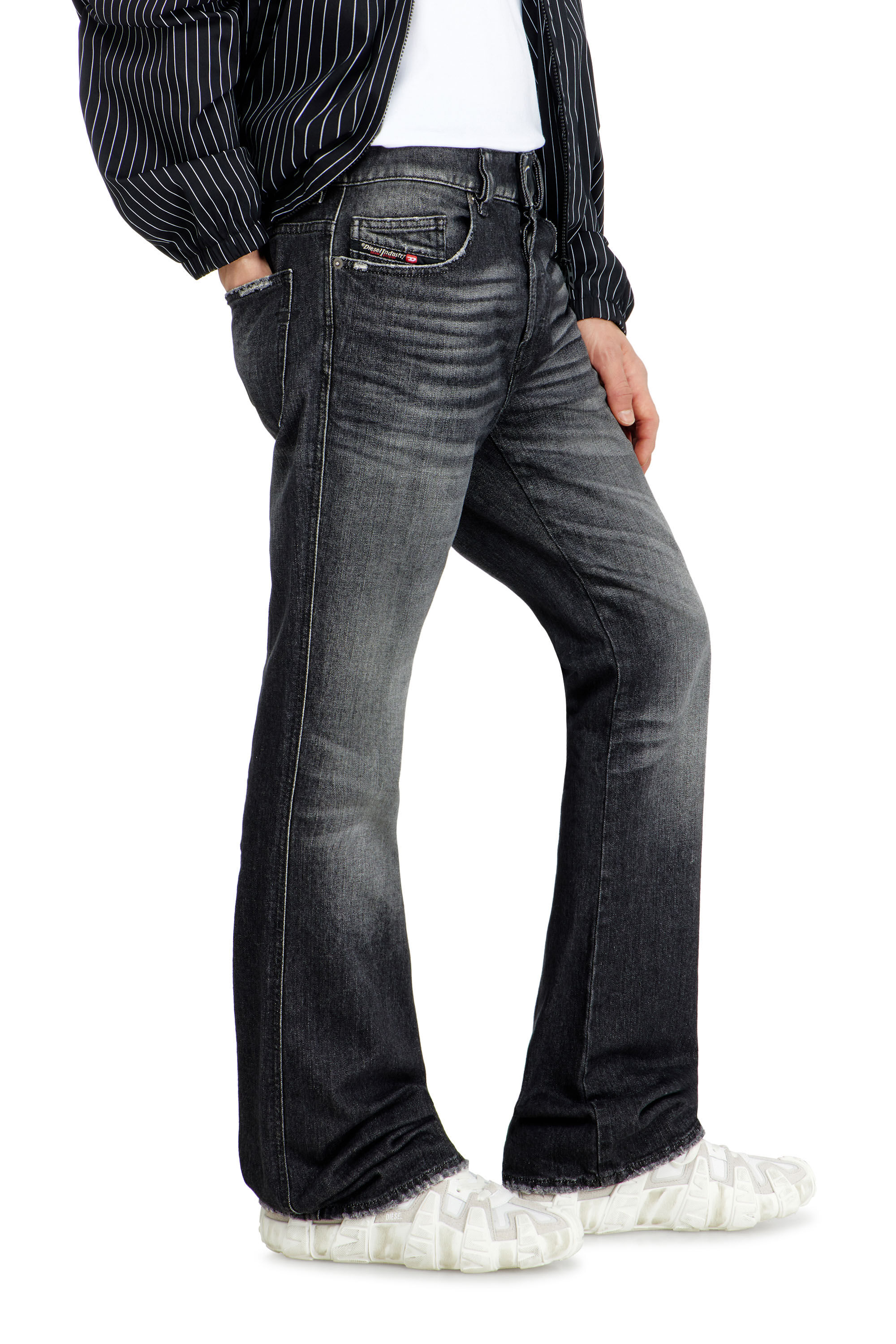 Diesel - Bootcut Jeans 1998 D-Buck 09L50 Homme, Noir/Gris fonc&eacute; - Image 7