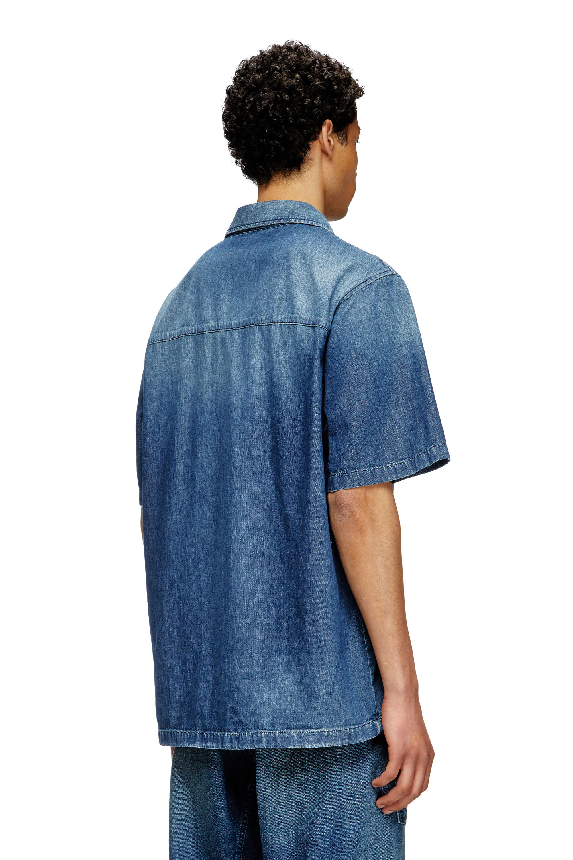 Diesel - D-NABIL-D, Chemise bowling en denim à effet contrasté Homme in Bleu - 4