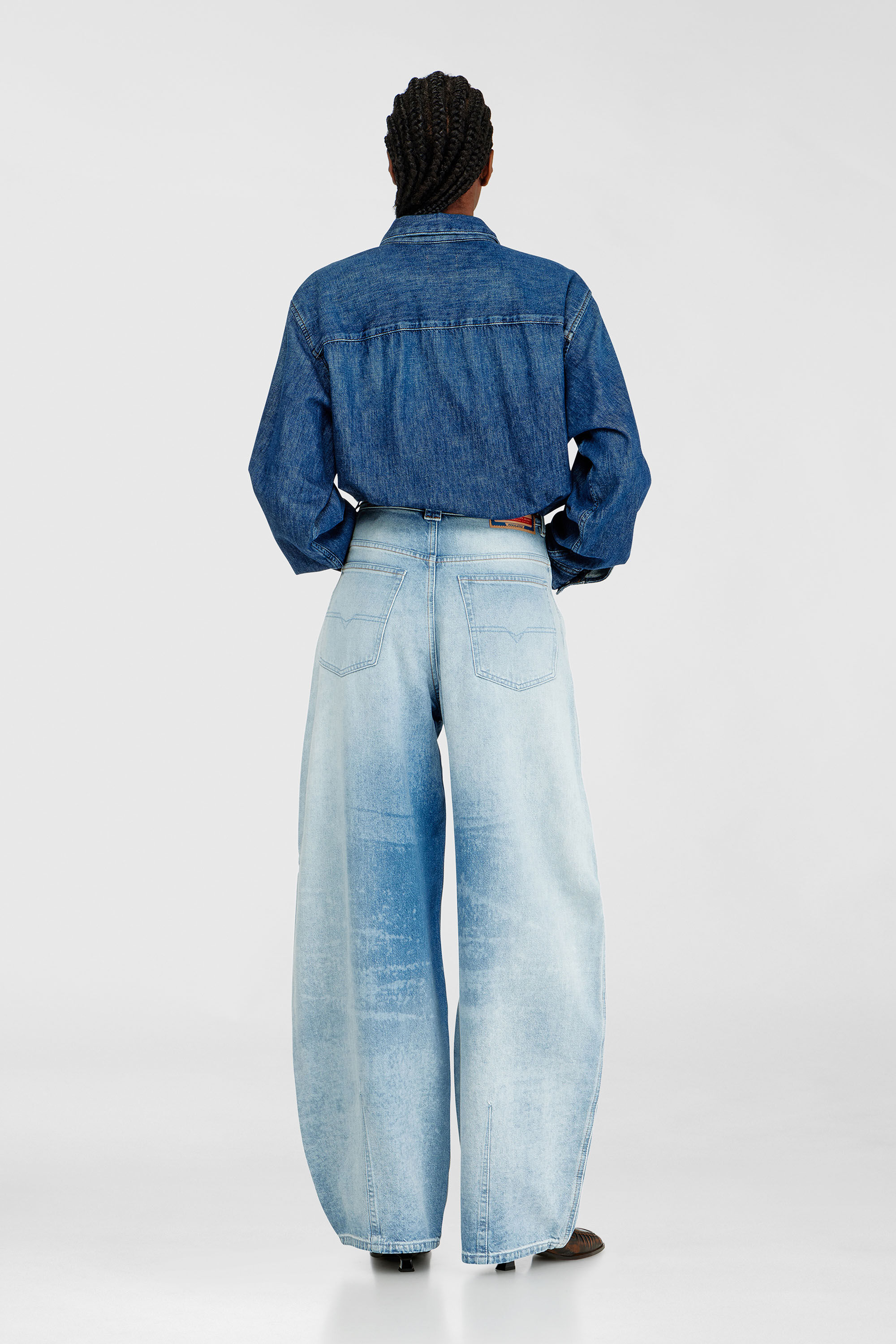 Diesel - Relaxed Jeans 1987 D-Khelz 007EE Femme, Bleu Clair - Image 3