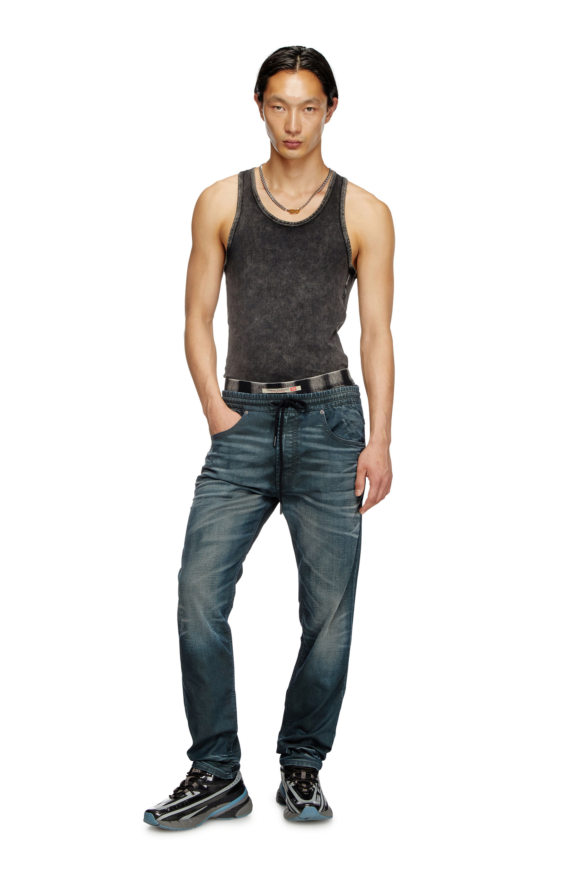 Diesel - Regular 2030 D-Krooley Joggjeans® 068QK Homme, Bleu Foncé - Image 1