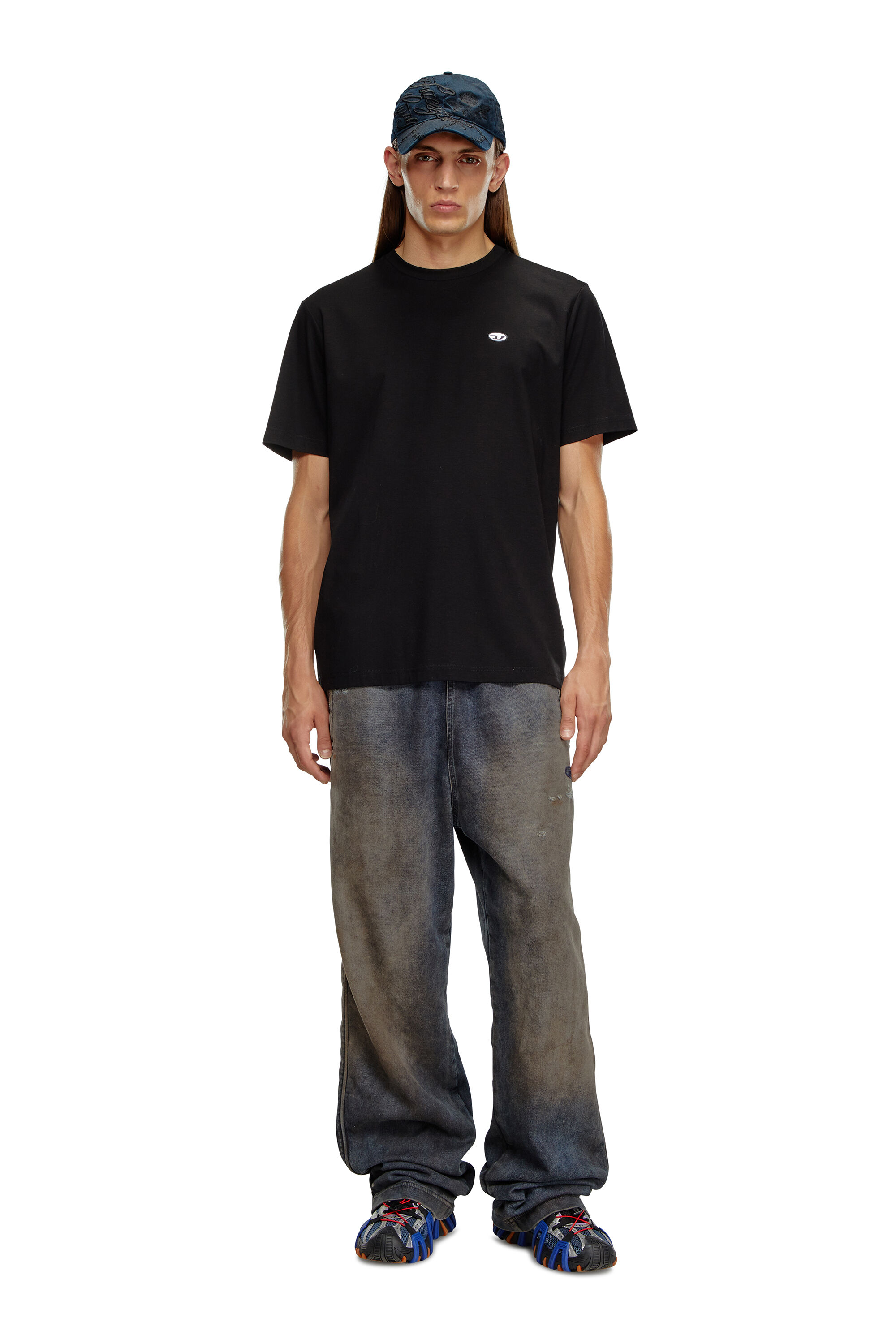 Diesel - T-JUST-DOVAL-PJ, T-shirt avec empiècement oval D Homme in Noir - 1