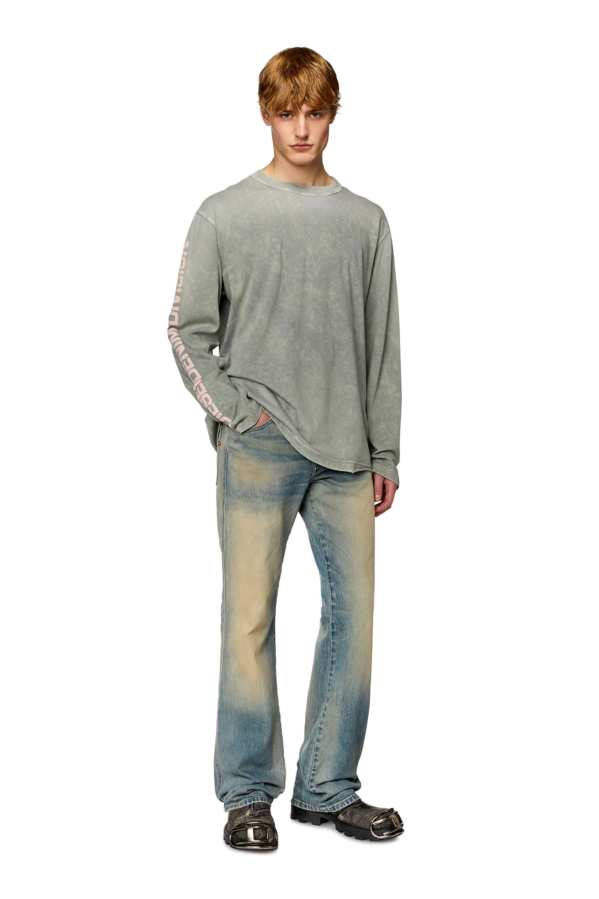 Diesel - T-CRANE-LS-N1, Homme T-shirt à manches longues délavé à l'acide in Gris - Image 1