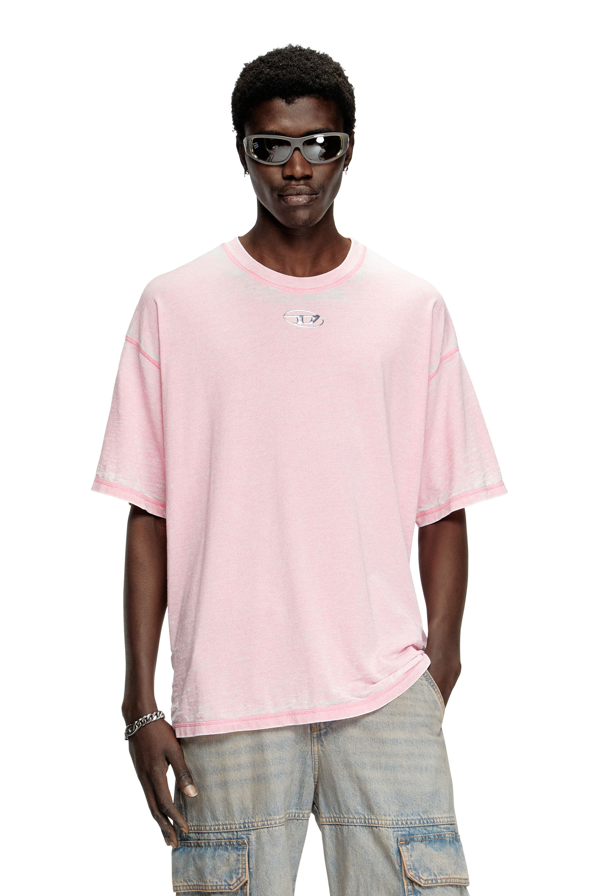 Diesel - T-BOXT-PAK, T-shirt burnout avec logo aspect métal Homme in Rose - 3