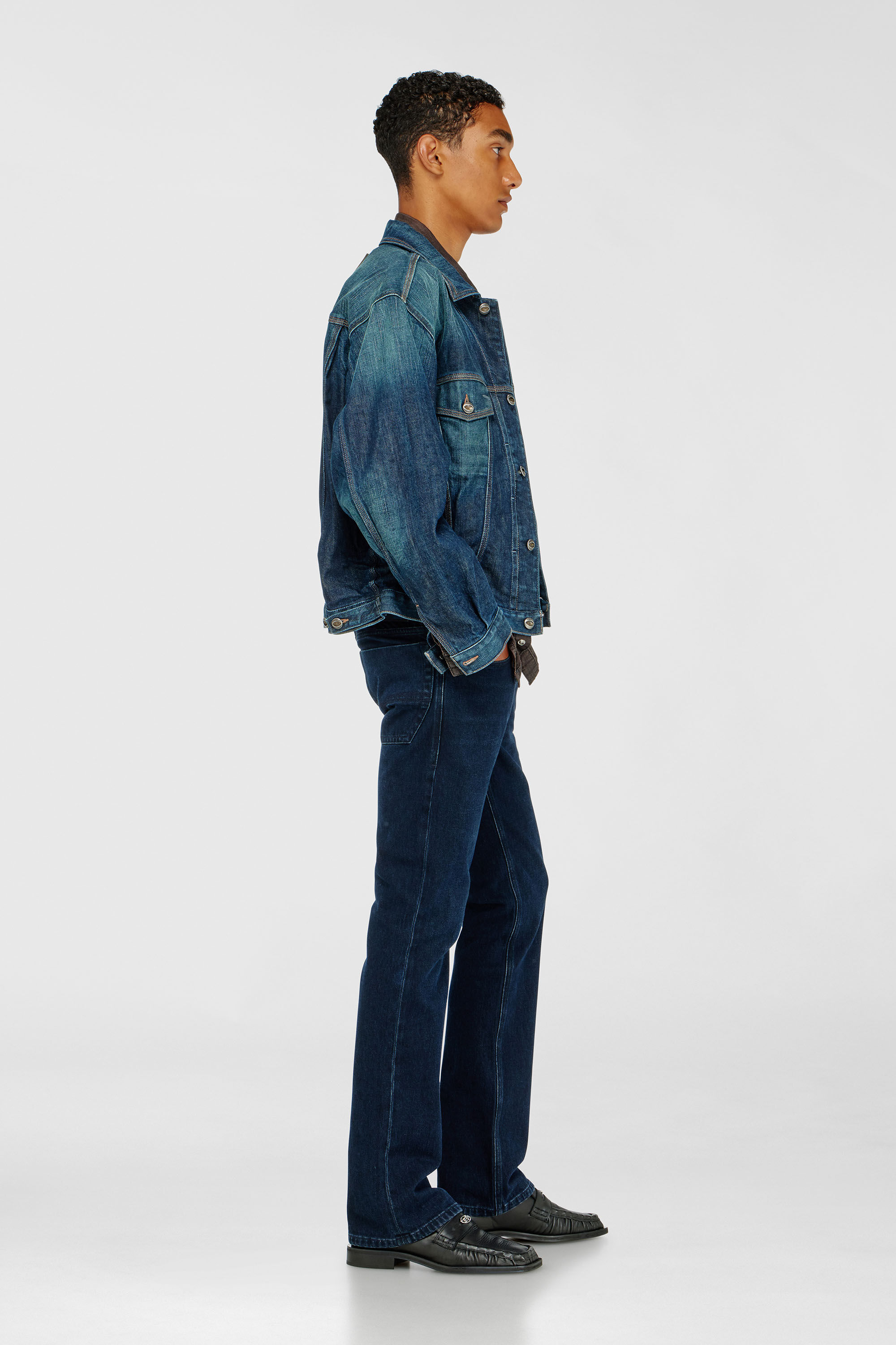 Diesel - Bootcut Jeans 2007 Zatiny 0KBBJ Homme, Bleu Fonc&eacute; - Image 2