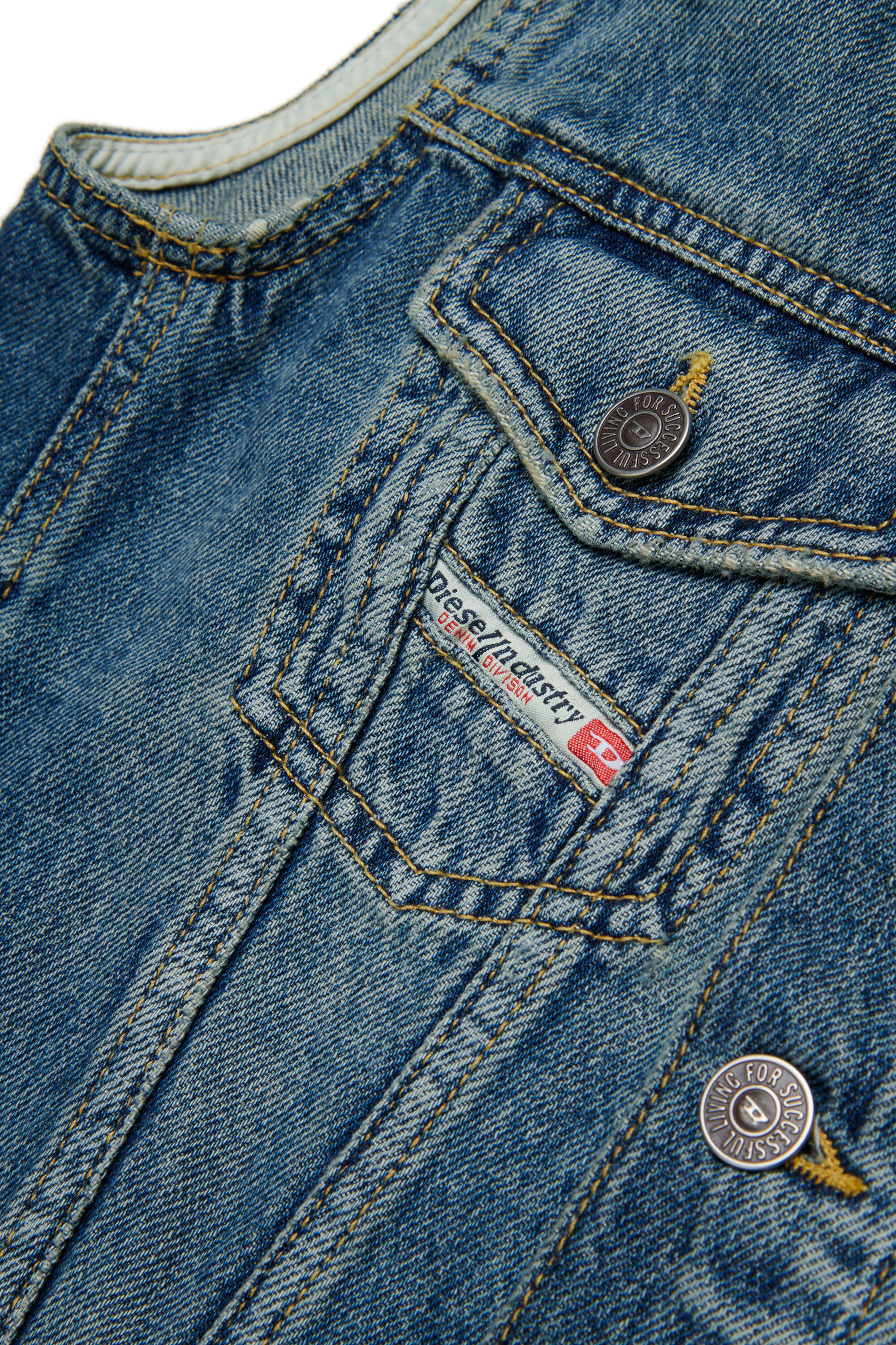 Diesel - JNHILL-OVER-SM, Veste en denim trait&eacute; avec des abrasions Homme in Bleu - 4