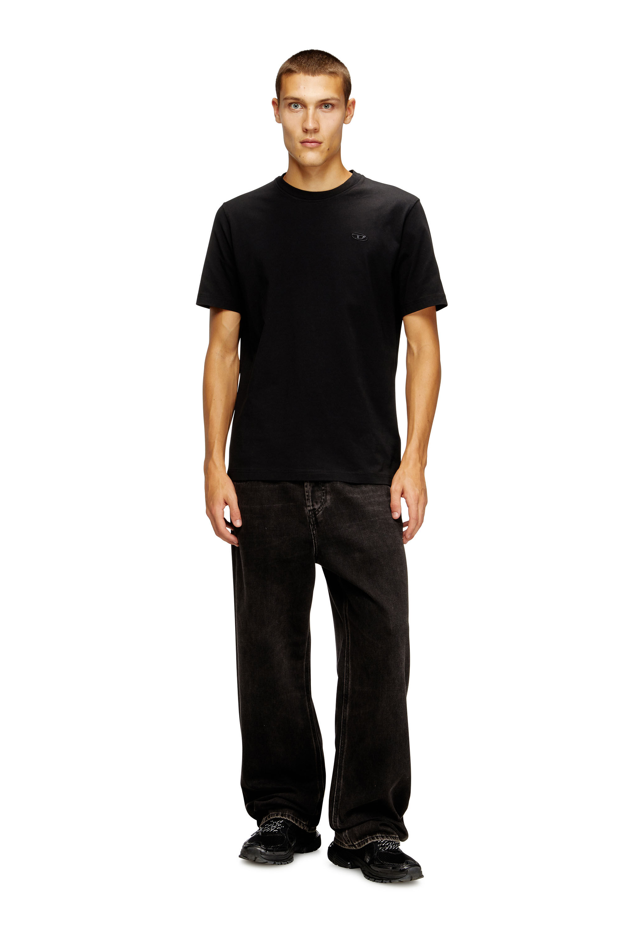 T-ADJUST-T10, Noir