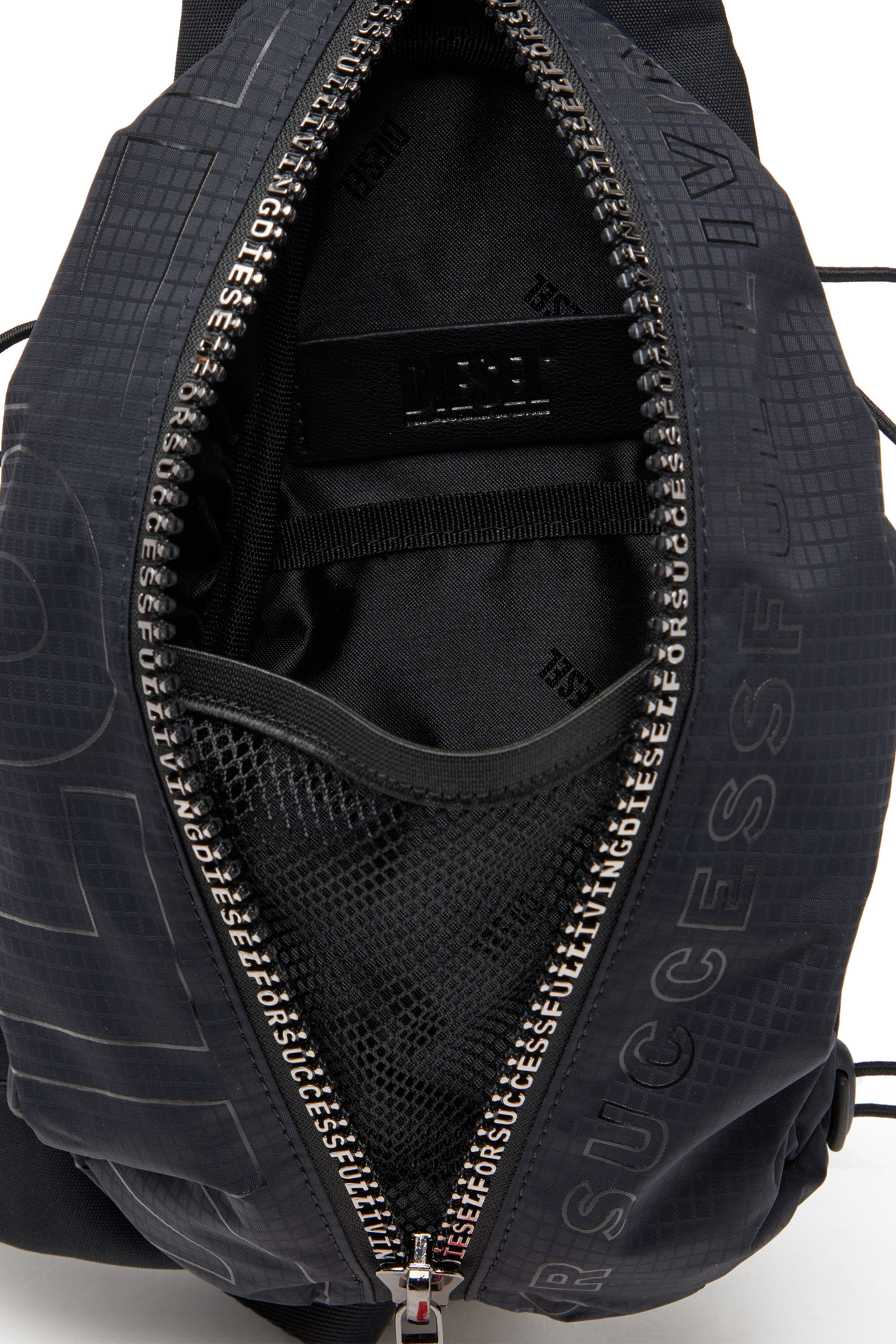 Diesel - ZIP-D CROSSBODY X, Zip-D-Sac à bandoulière en jacquard à carreaux Homme in Noir - 3