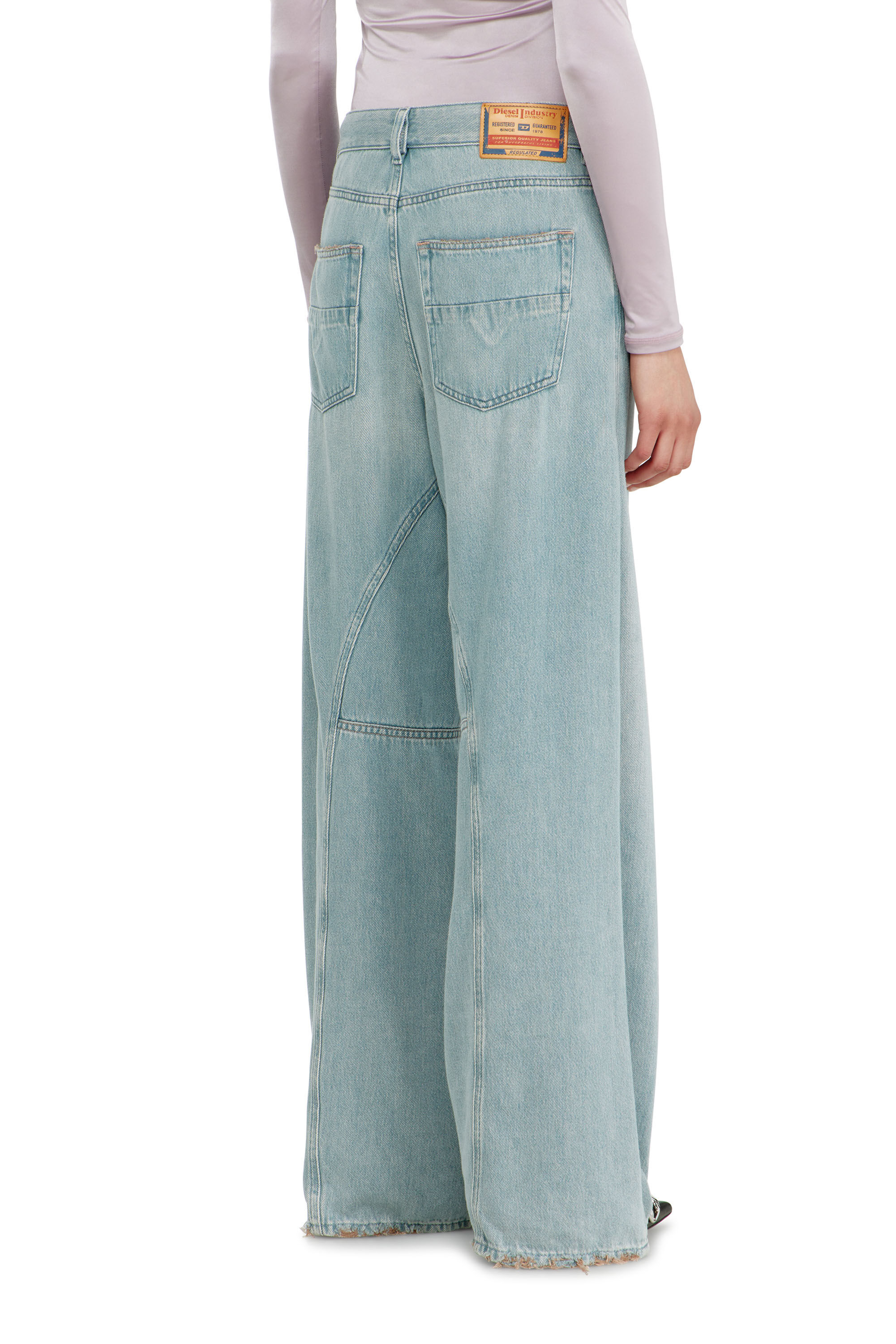 Diesel - Woman's Relaxed Jeans 1996 D-Sire 09P84, Light Blue - 5