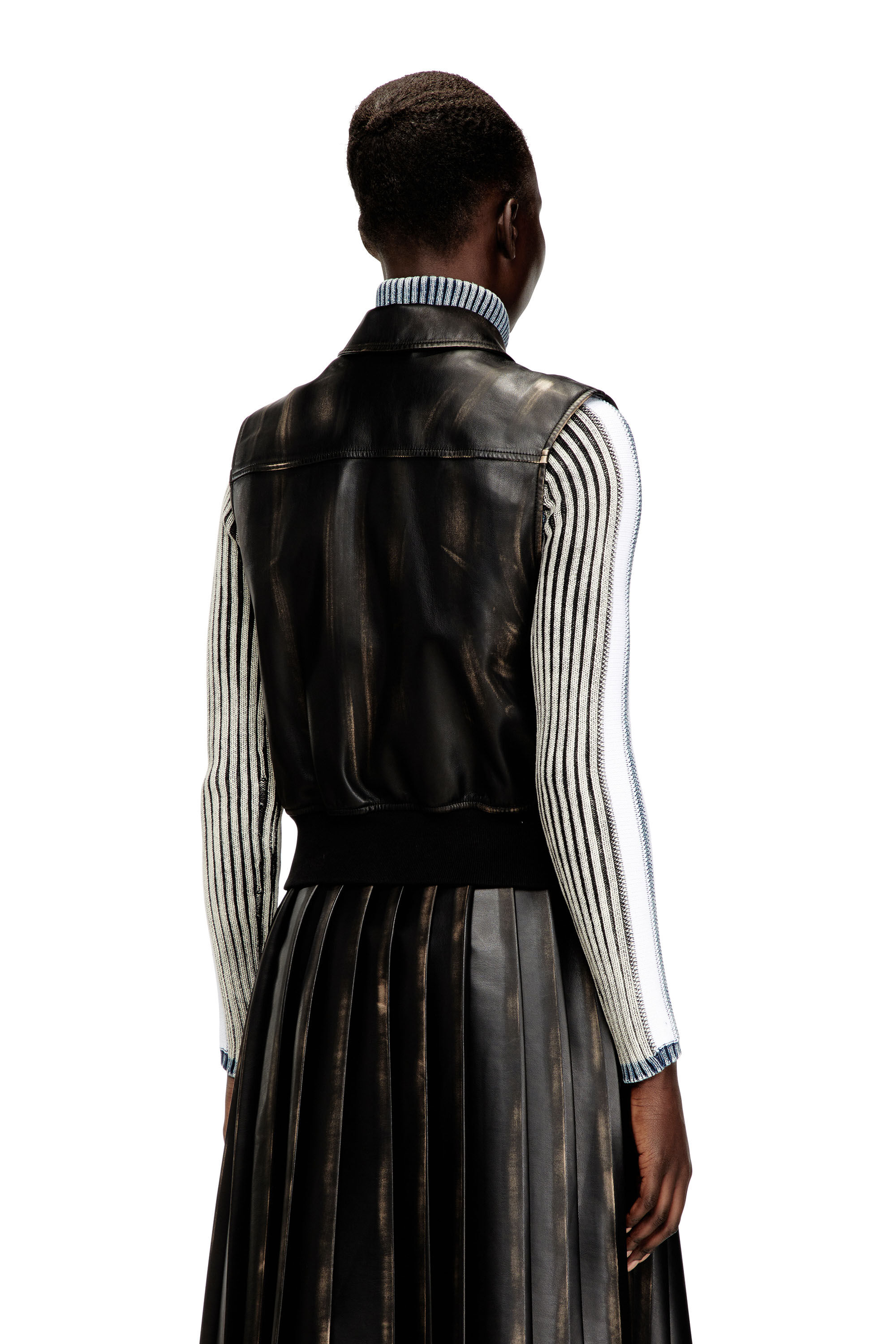 Diesel - G-INKO, Veste bomber avec effet usé Femme in Marron - 4