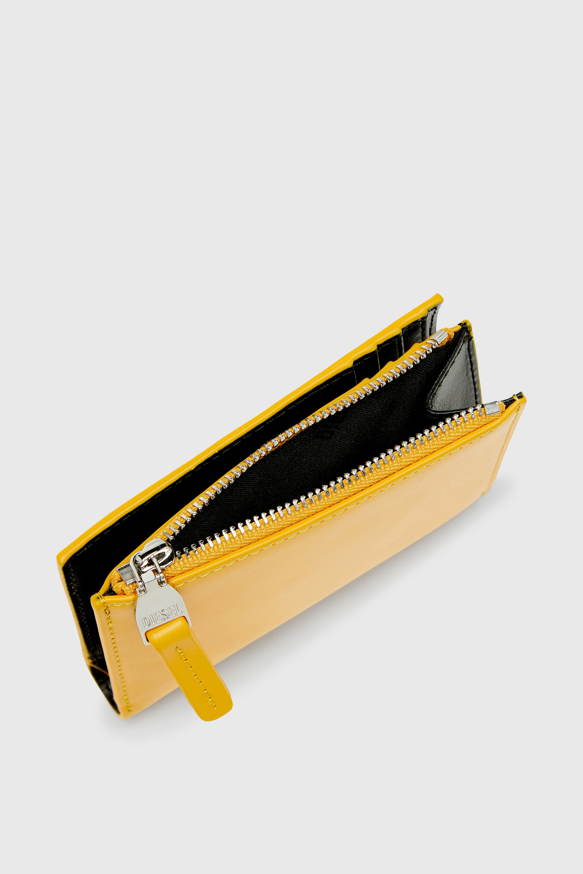 Diesel - 1DR BI-FOLD ZIP II, Petit portefeuille &agrave; rabat en cuir Femme in Jaune - 4