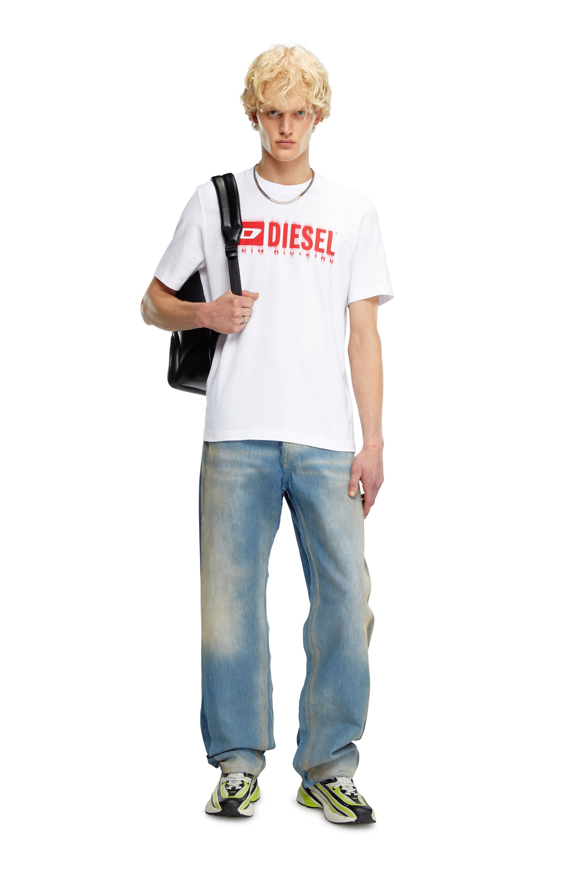 Diesel - T-ADJUST-Q7, Homme T-shirt avec logo Diesel effet flou in Blanc - Image 1