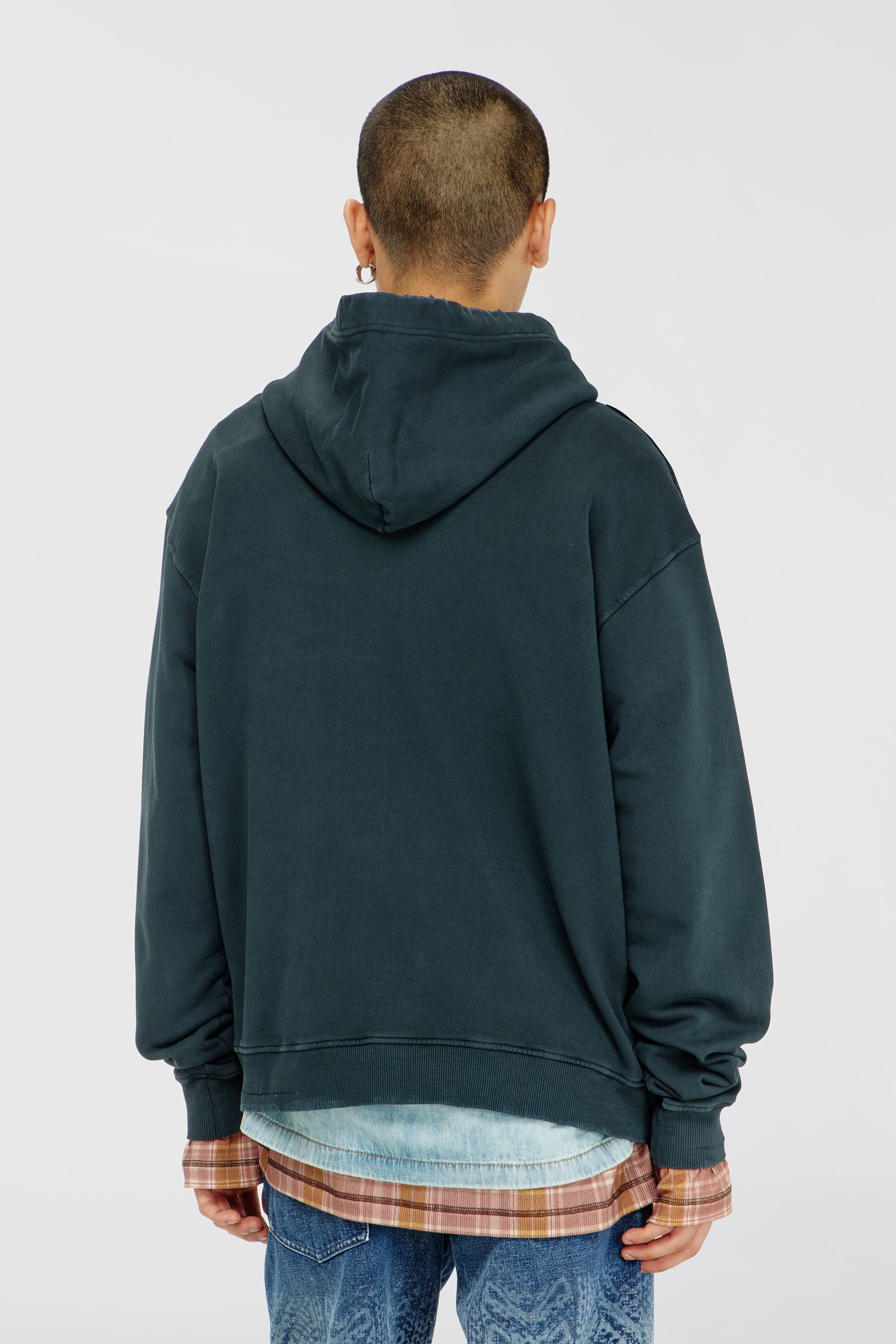 Diesel - S-NORM-HOOD-CRYSTALS, Sweat &agrave; capuche avec d&eacute;chirures et d&eacute;tails en cristal Homme in Vert - 4
