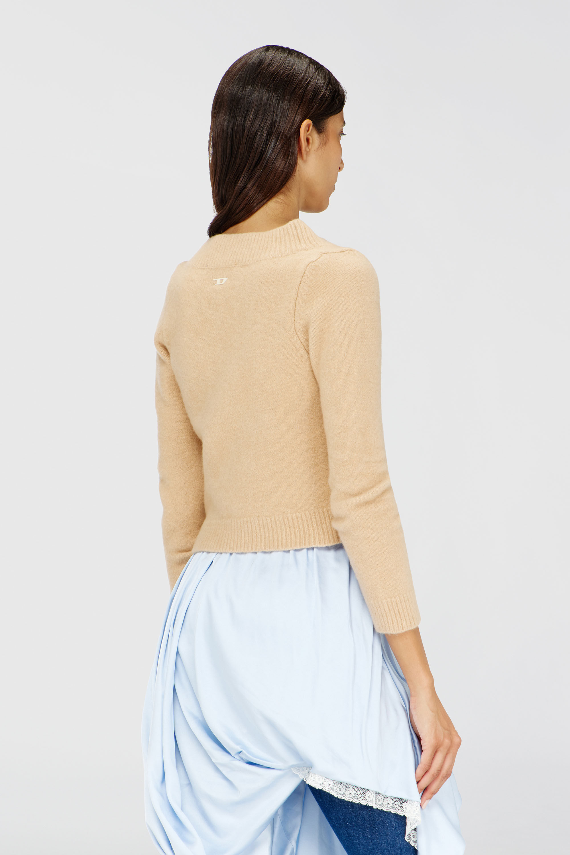 Diesel - M-AVA, Cardigan court en maille bouillie froiss&eacute;e Femme in Beige - 4