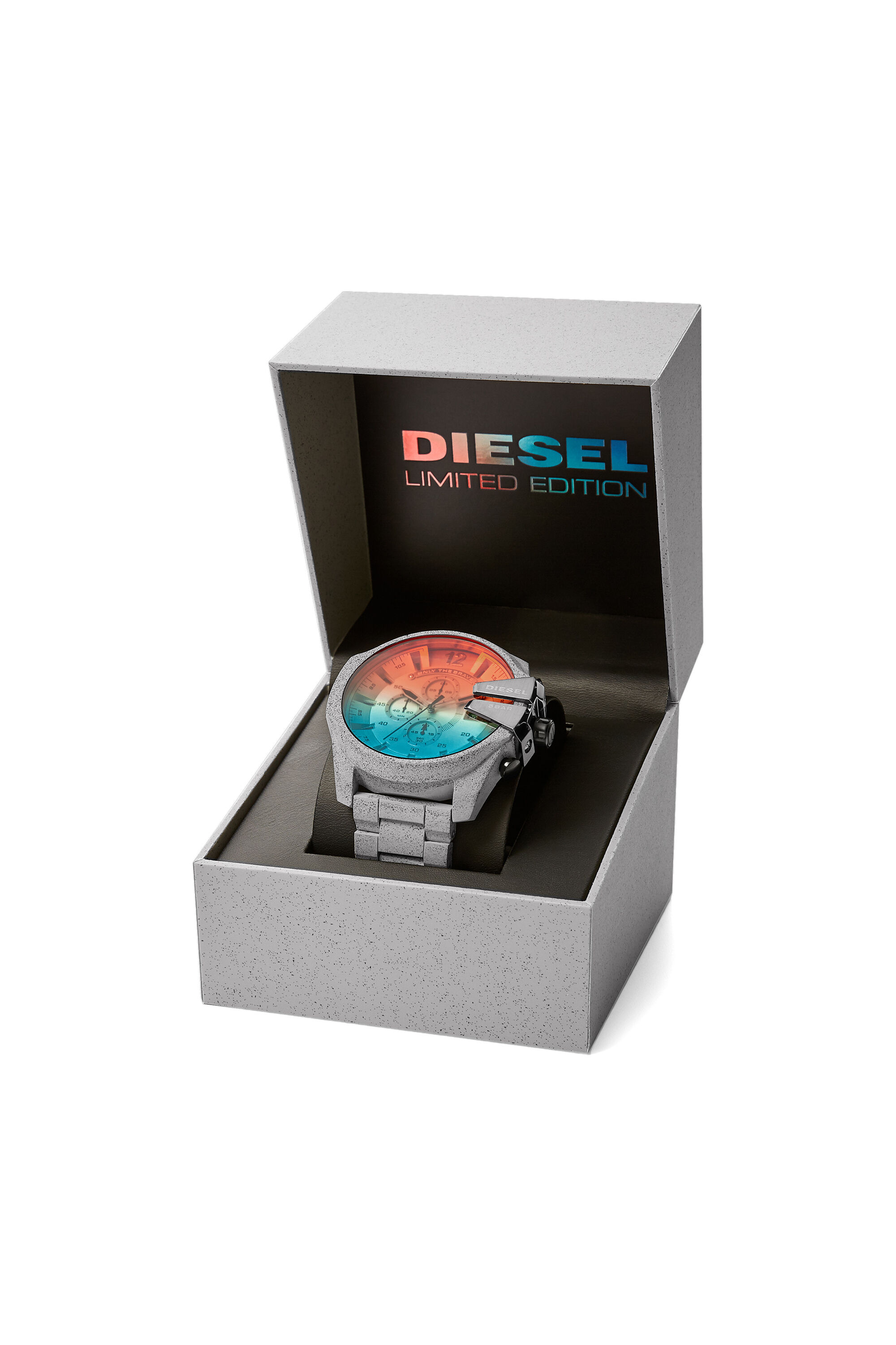 DZ4513 Man: Mega Chief concrete chronograph watch | Diesel