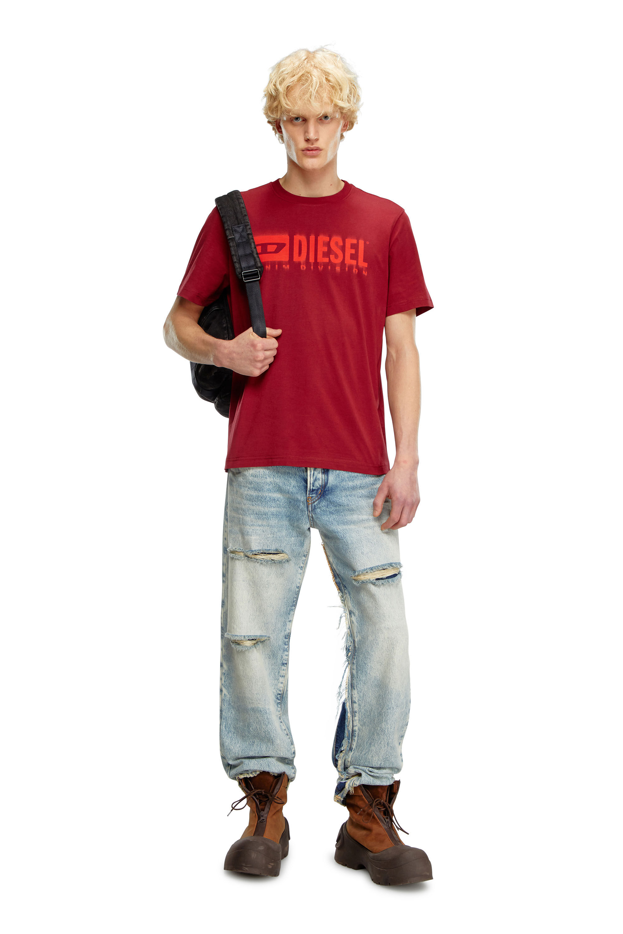 Diesel - T-ADJUST-Q7, Homme T-shirt avec logo Diesel effet flou in Rouge - Image 1