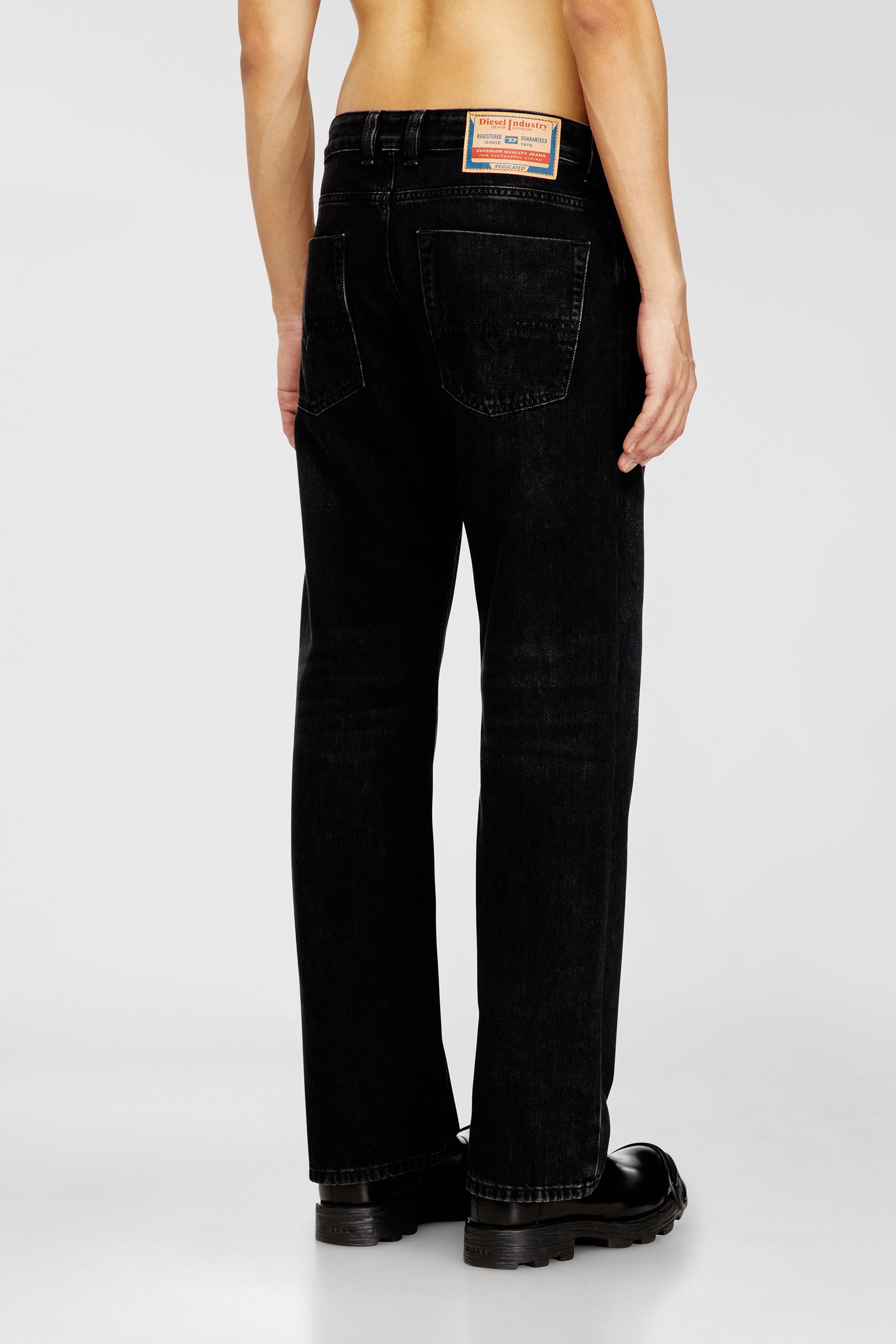 Diesel - Relaxed Jeans 1980 D-Eeper 09P09 Homme, Noir/Gris fonc&eacute; - Image 3