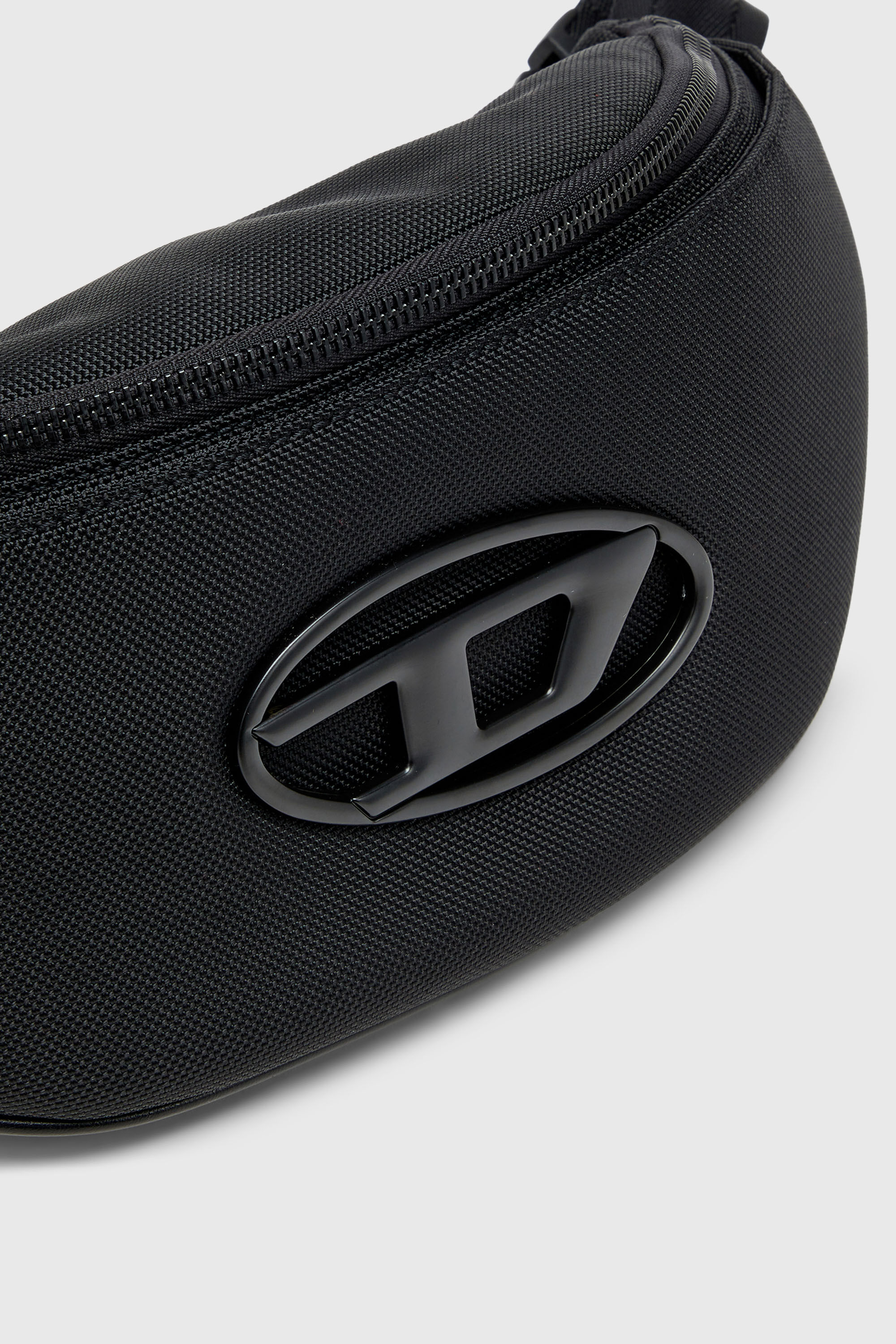 Diesel - HOLI-D BELT BAG M, Holi-D - Sac banane en nylon avec poche int&eacute;rieure Mixte in Noir - 5