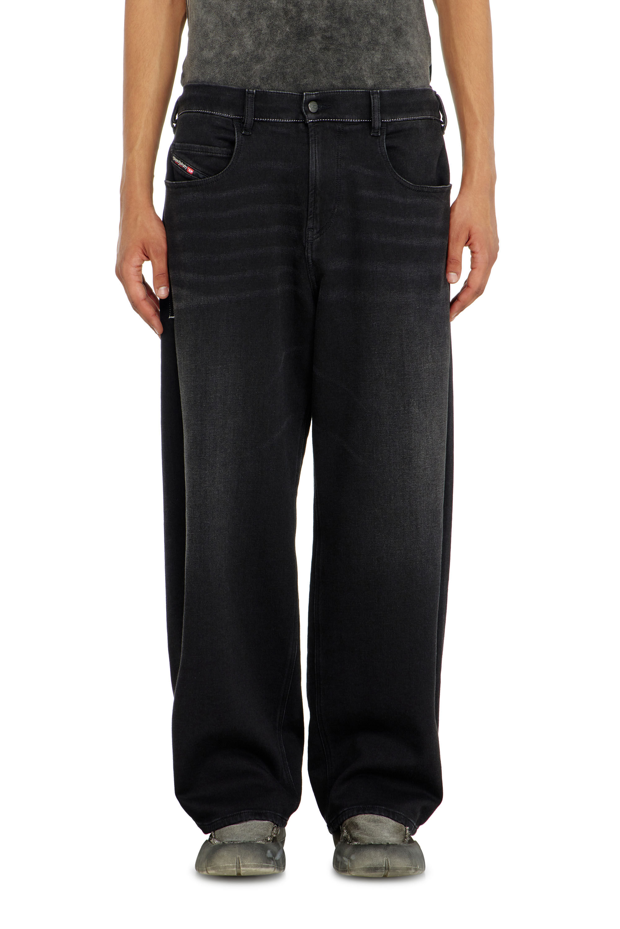 Diesel - Relaxed 2097 D-Enim-M Joggjeans&reg; 09P90 Mixte, Noir/Gris fonc&eacute; - Image 2