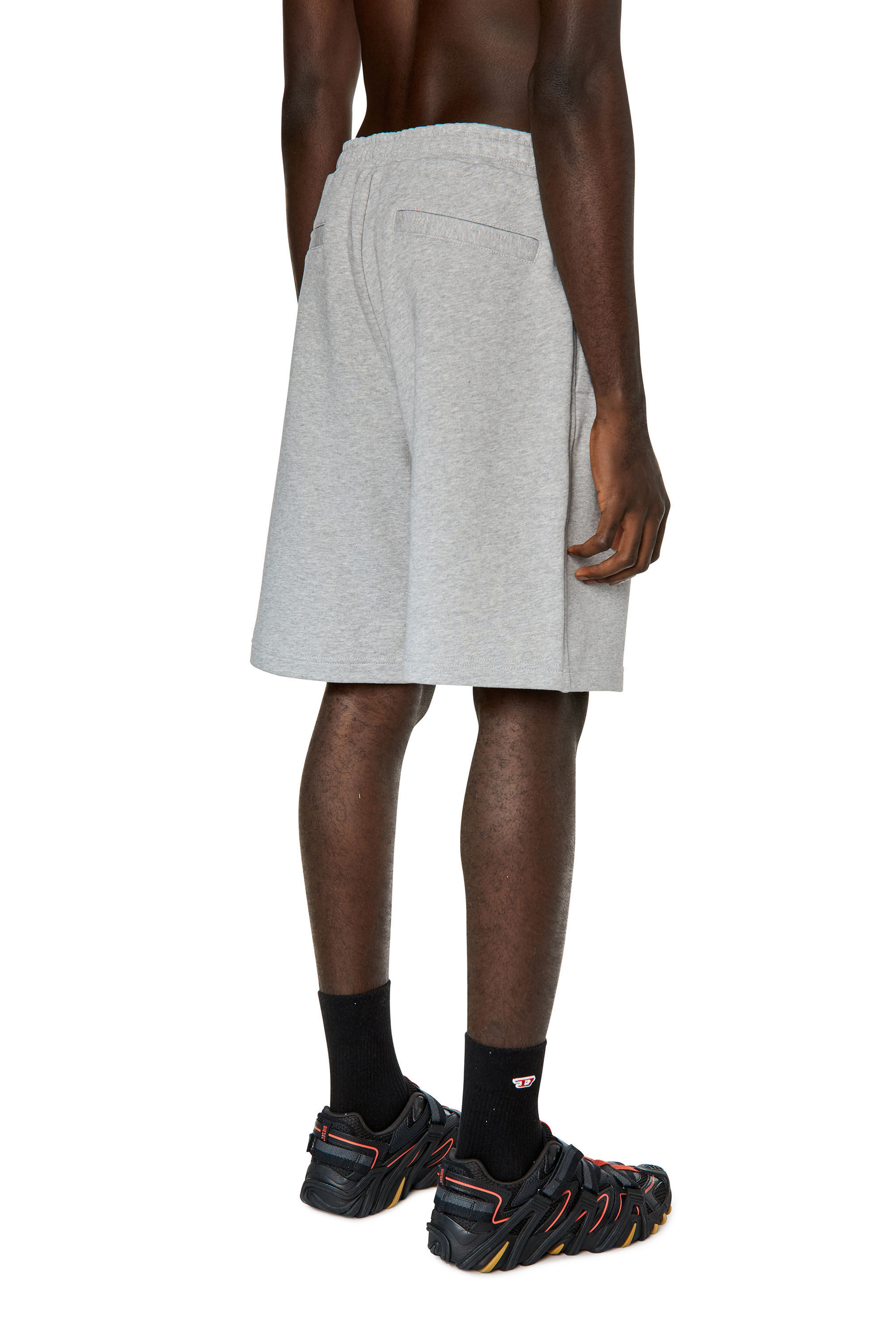 ハーフ・ショートパンツ Diesel Short P-Crown-Div DIESEL 送料無料 ディーゼル ハーフパンツ メンズ P-CROWN-DIV