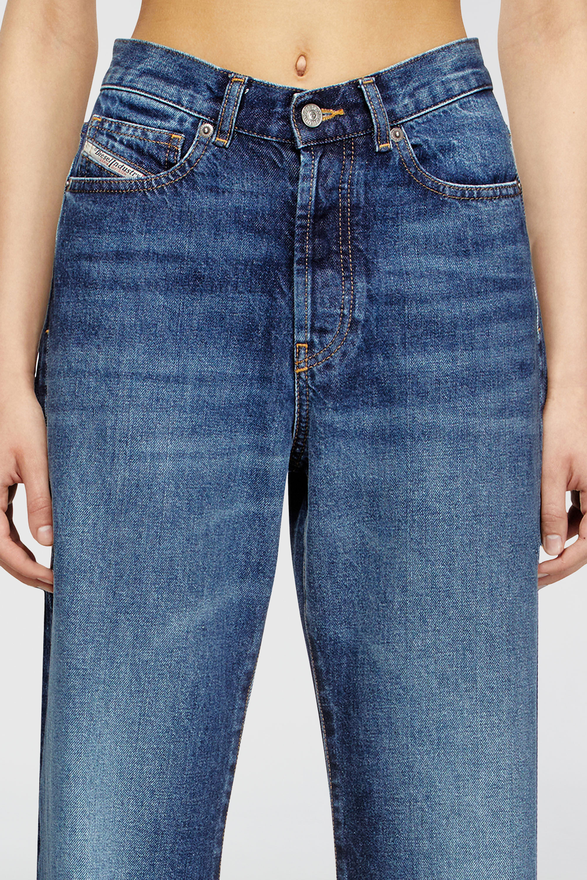 Diesel - Regular Jeans 1971 D-Sent 09I27 Femme, Bleu - Image 5