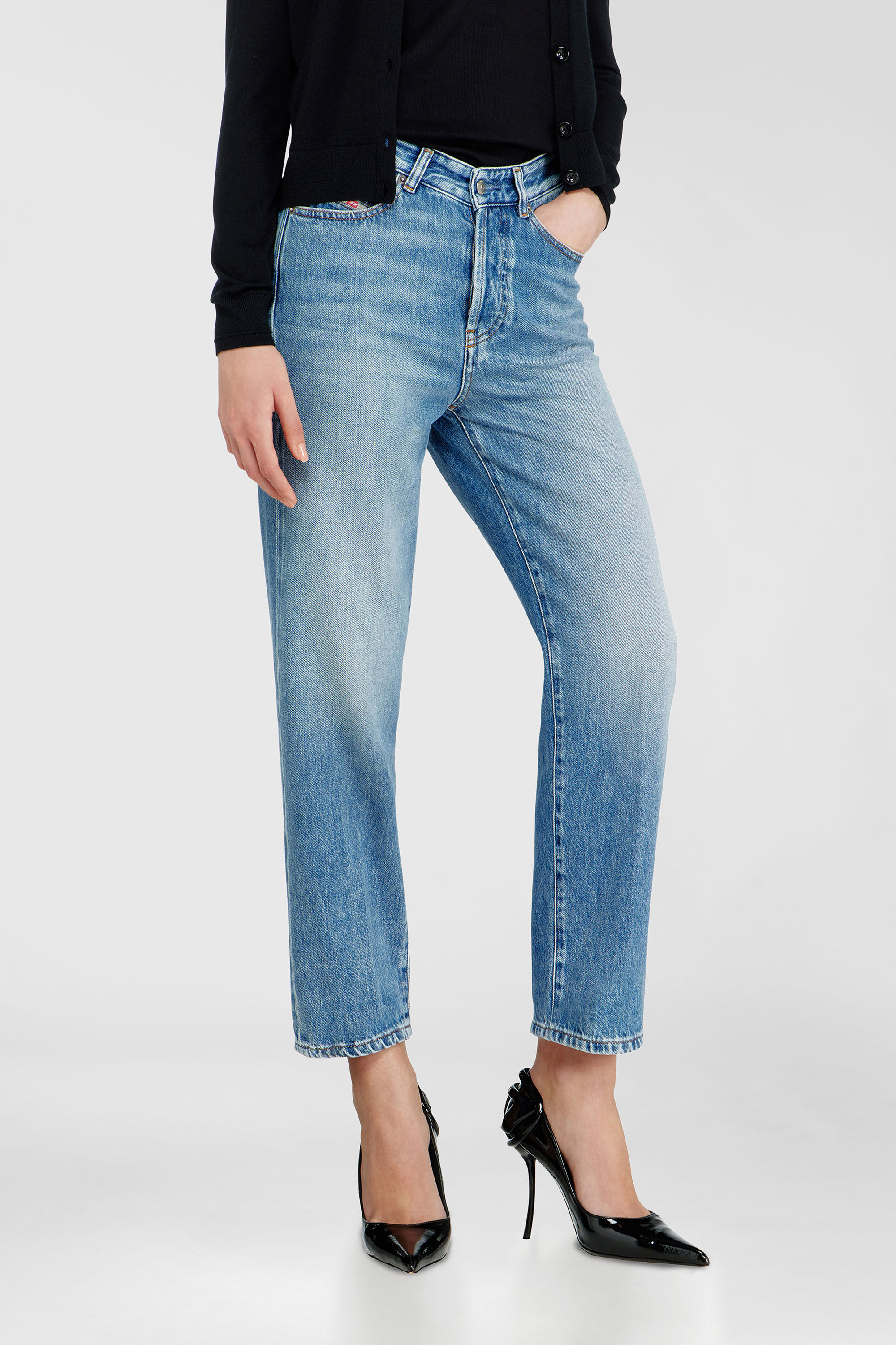 Diesel - Regular Jeans 1981 D-Went 09Q07 Femme, Bleu Clair - Image 7