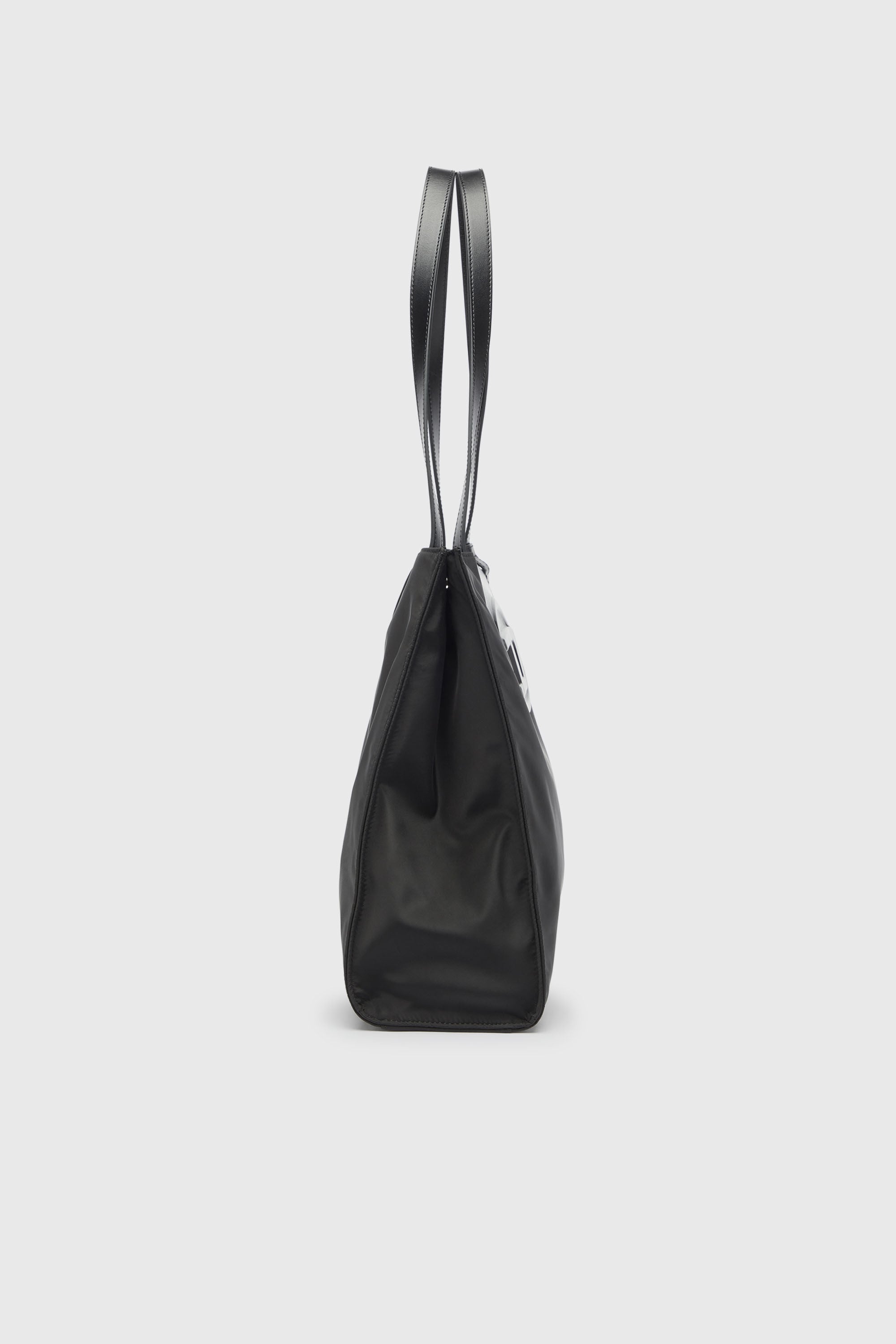 Diesel - 1DR TOTE E/W, 1DR - Sac shopping en nylon avec rabat en cuir Mixte in Noir - 4