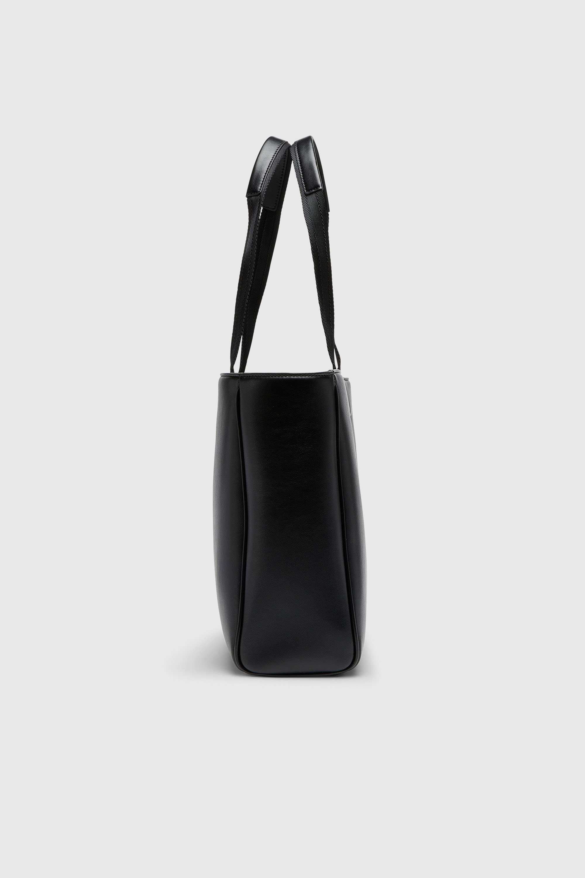 Diesel - HOLI-D SHOPPER EW, Holi-D-Sac shopper en n&eacute;opr&egrave;ne contrecoll&eacute; Mixte in Noir - 5