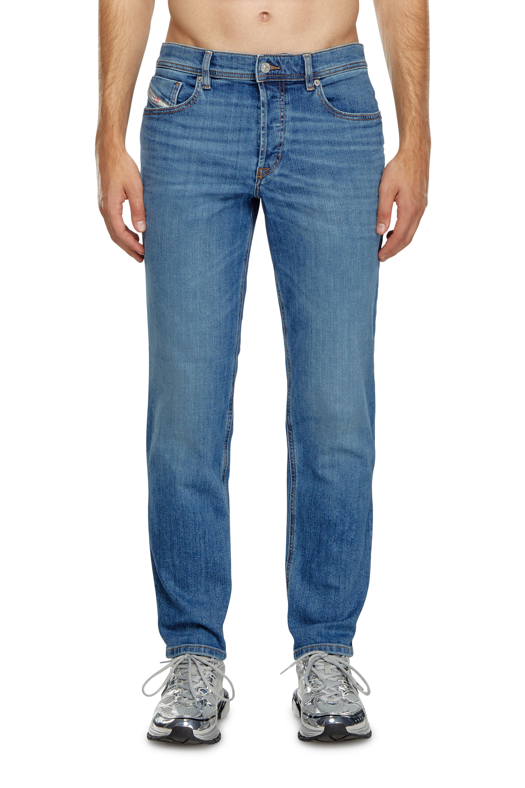 Diesel - Homme Tapered Jeans 2023 D-Finitive 0KIAL, Bleu Clair - Image 2