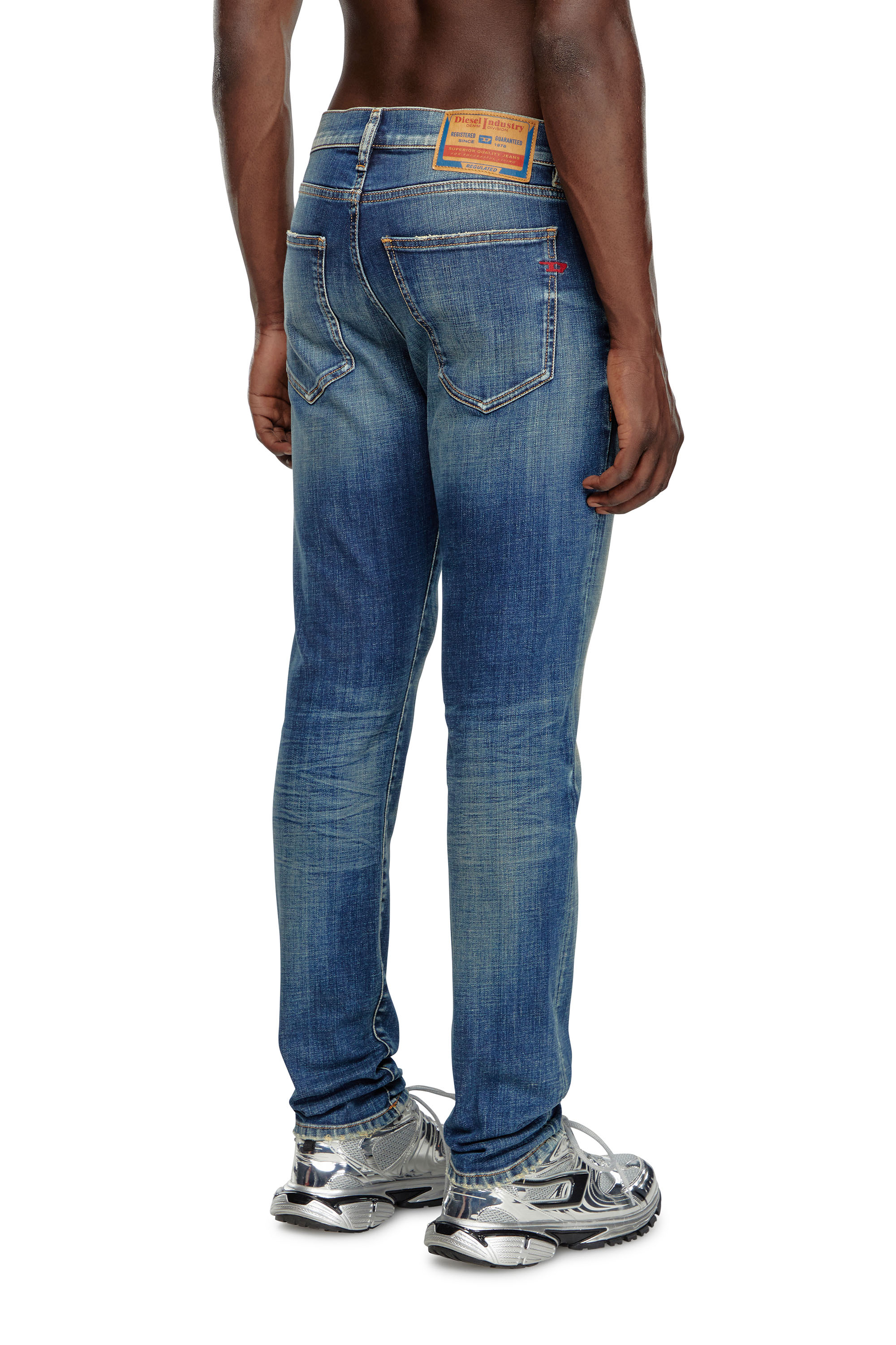 Diesel - Homme Slim Jeans 2019 D-Strukt 09J50, Bleu moyen - Image 3
