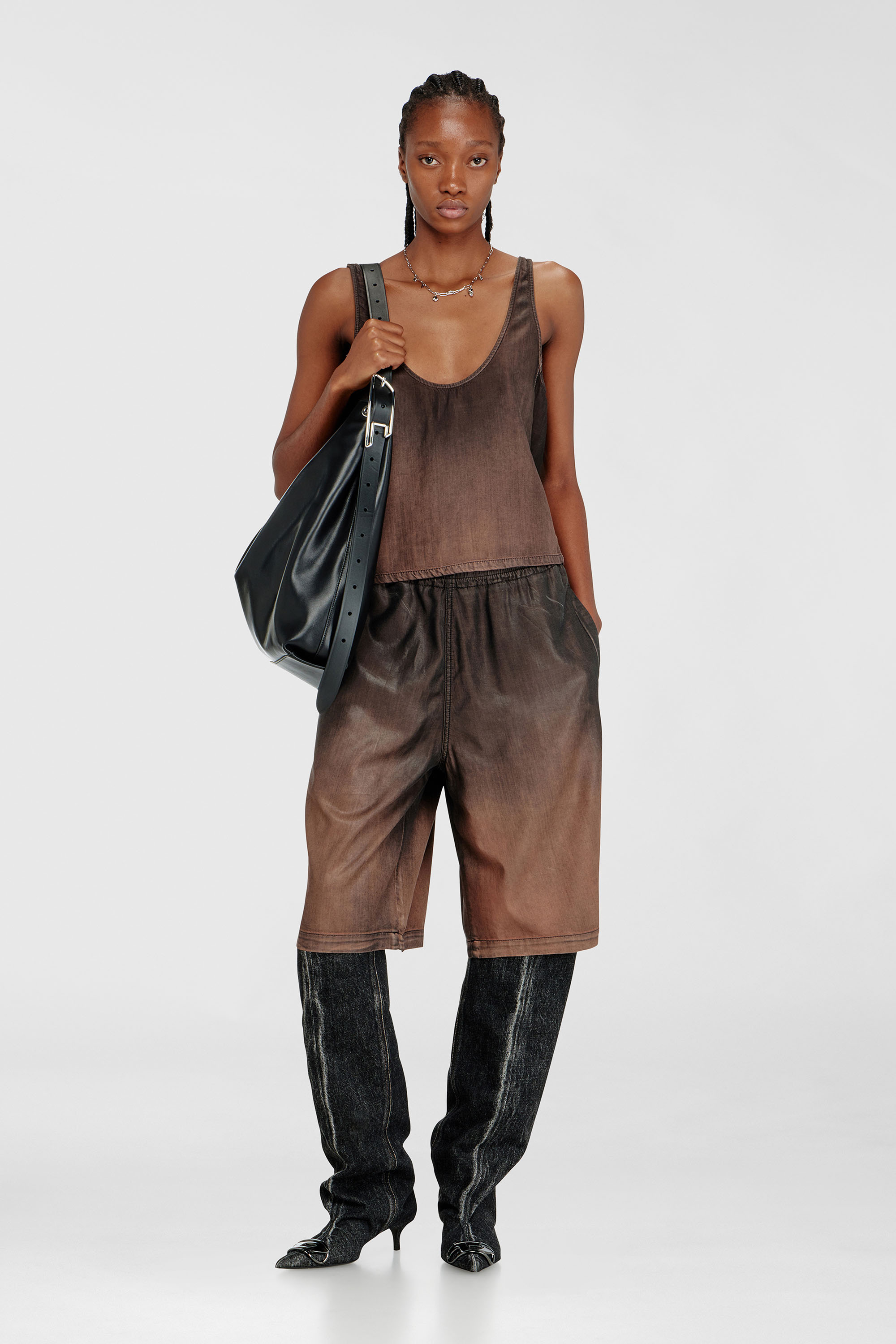 Diesel - DE-NORIAN-S, D&eacute;bardeur en denim enduit fluide Femme in Marron - 1