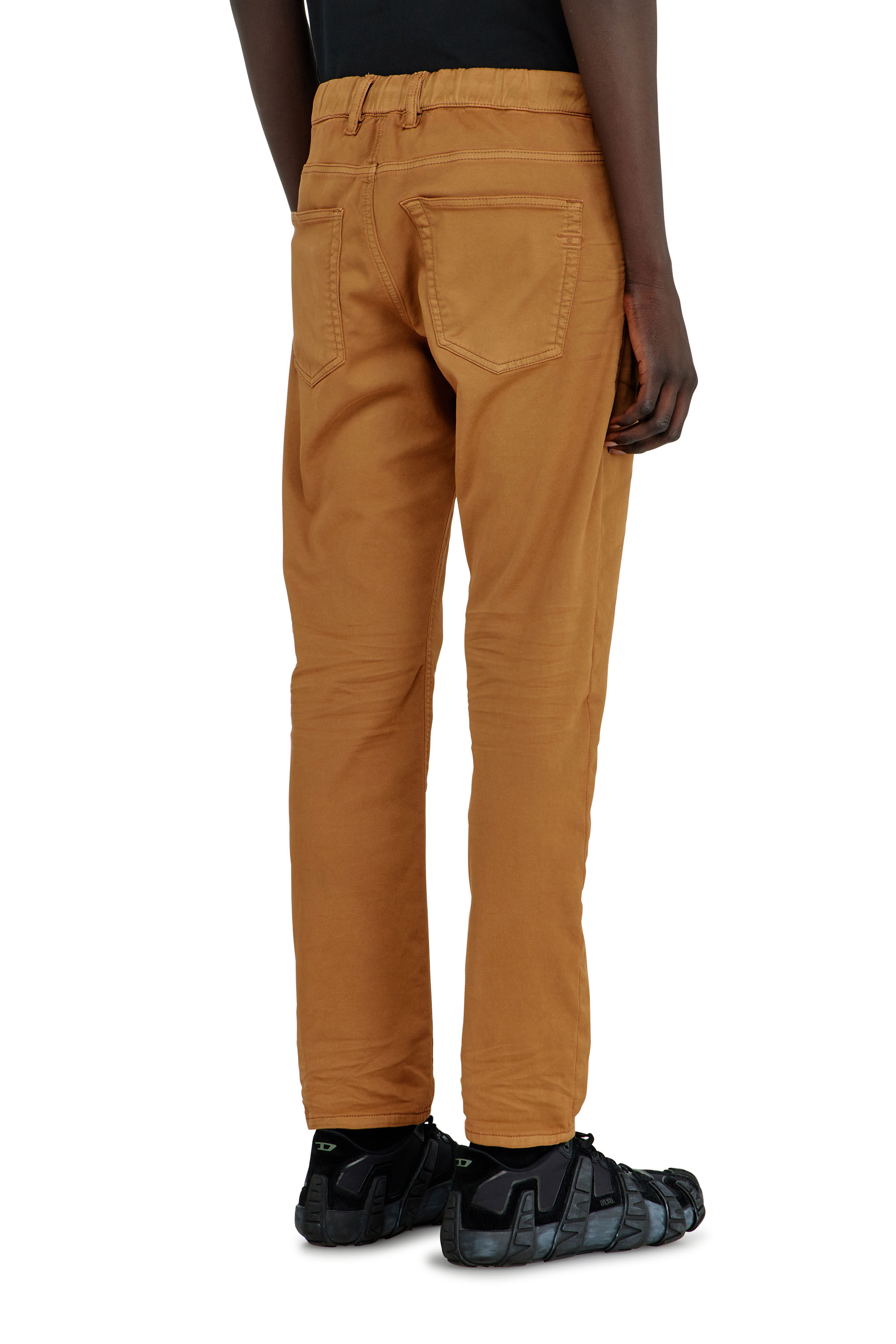 Diesel - Regular 2032 D-Krooley-BW Joggjeans&reg; 0670M Homme, Camel - Image 3
