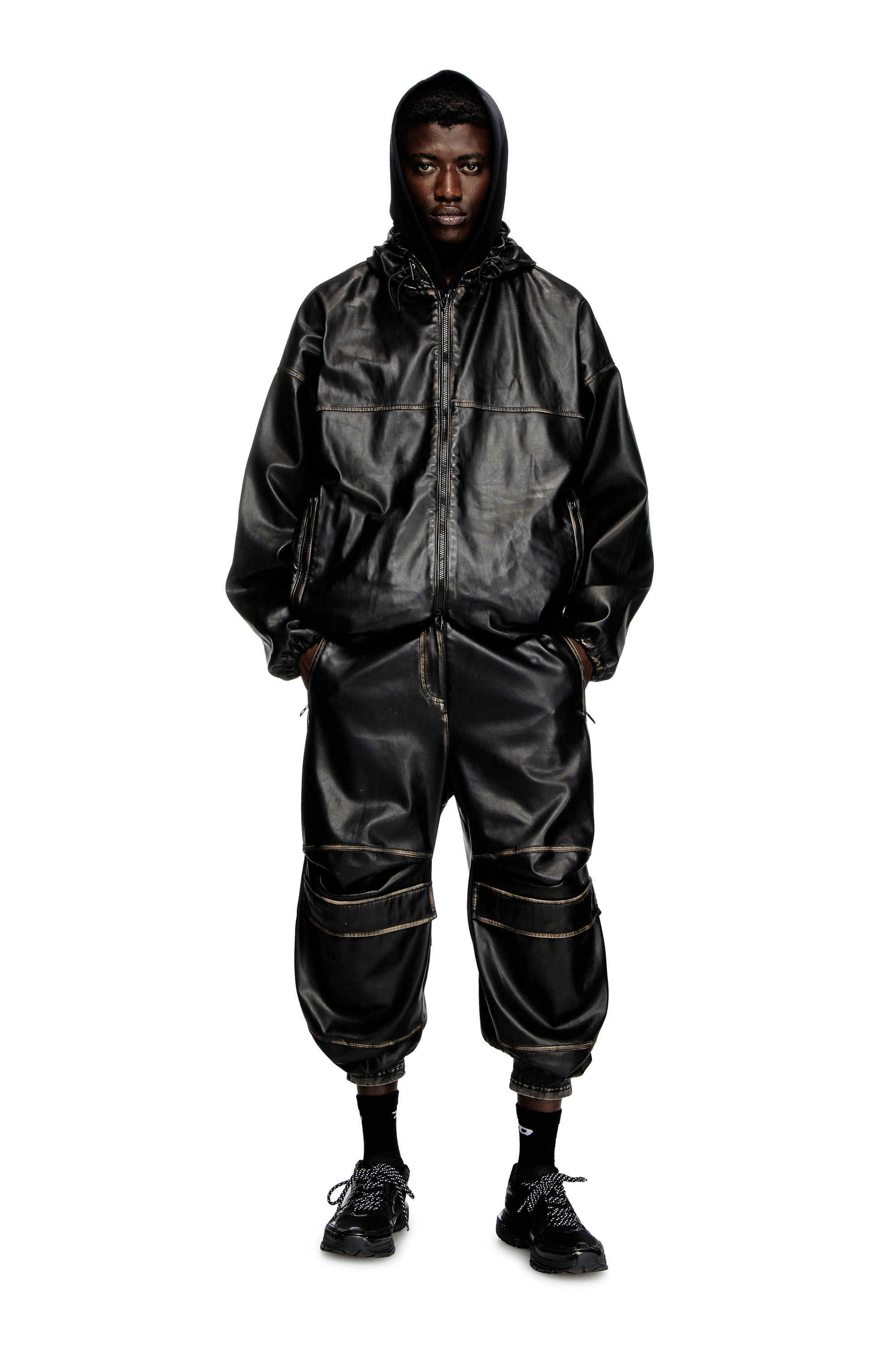 Diesel - J-ANTIL, Veste à capuche effet vieilli Mixte in Noir - 1