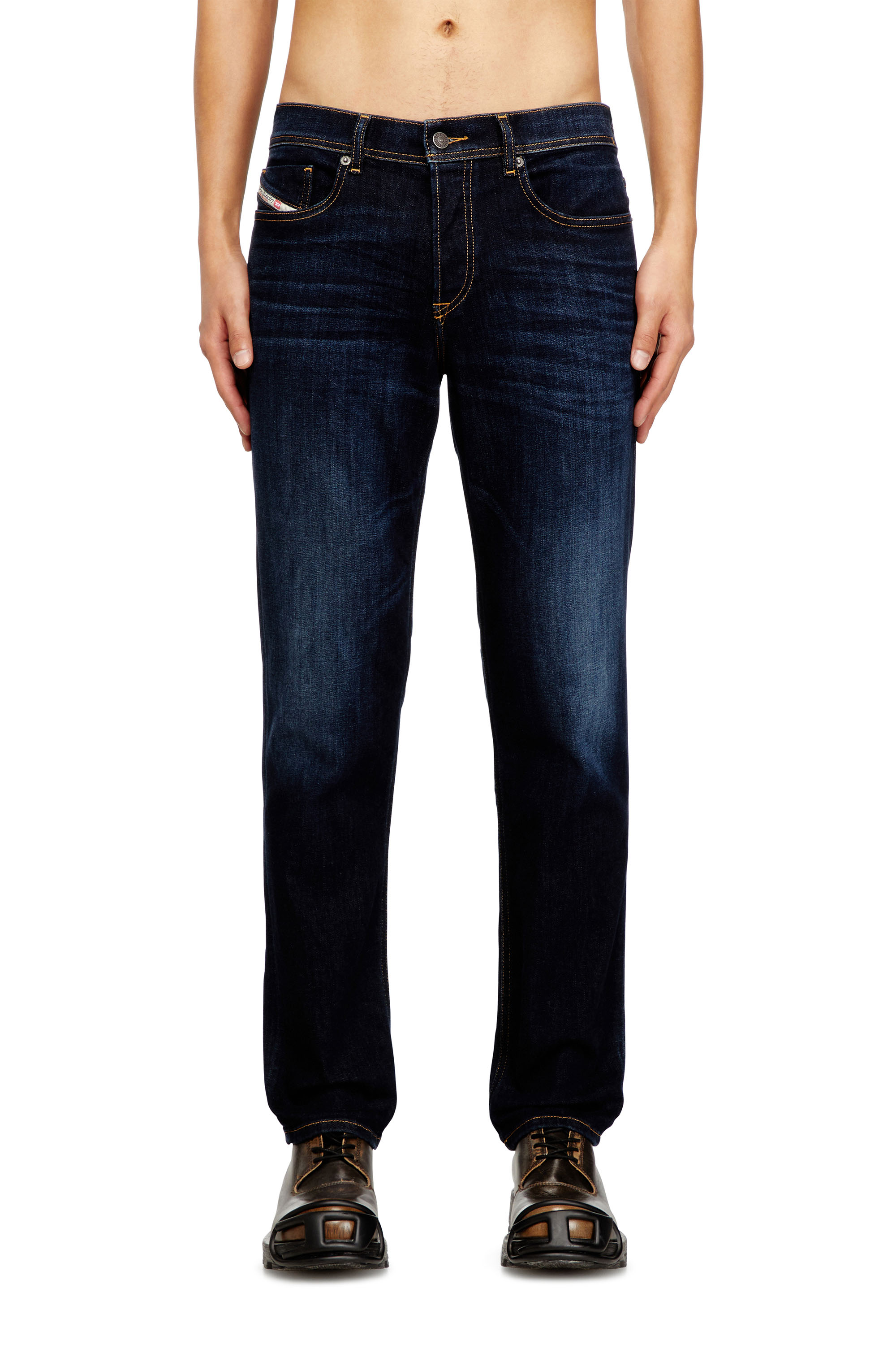 Diesel - Regular Jeans 2023 D-Finitive 009ZS Homme, Bleu Foncé - Image 3