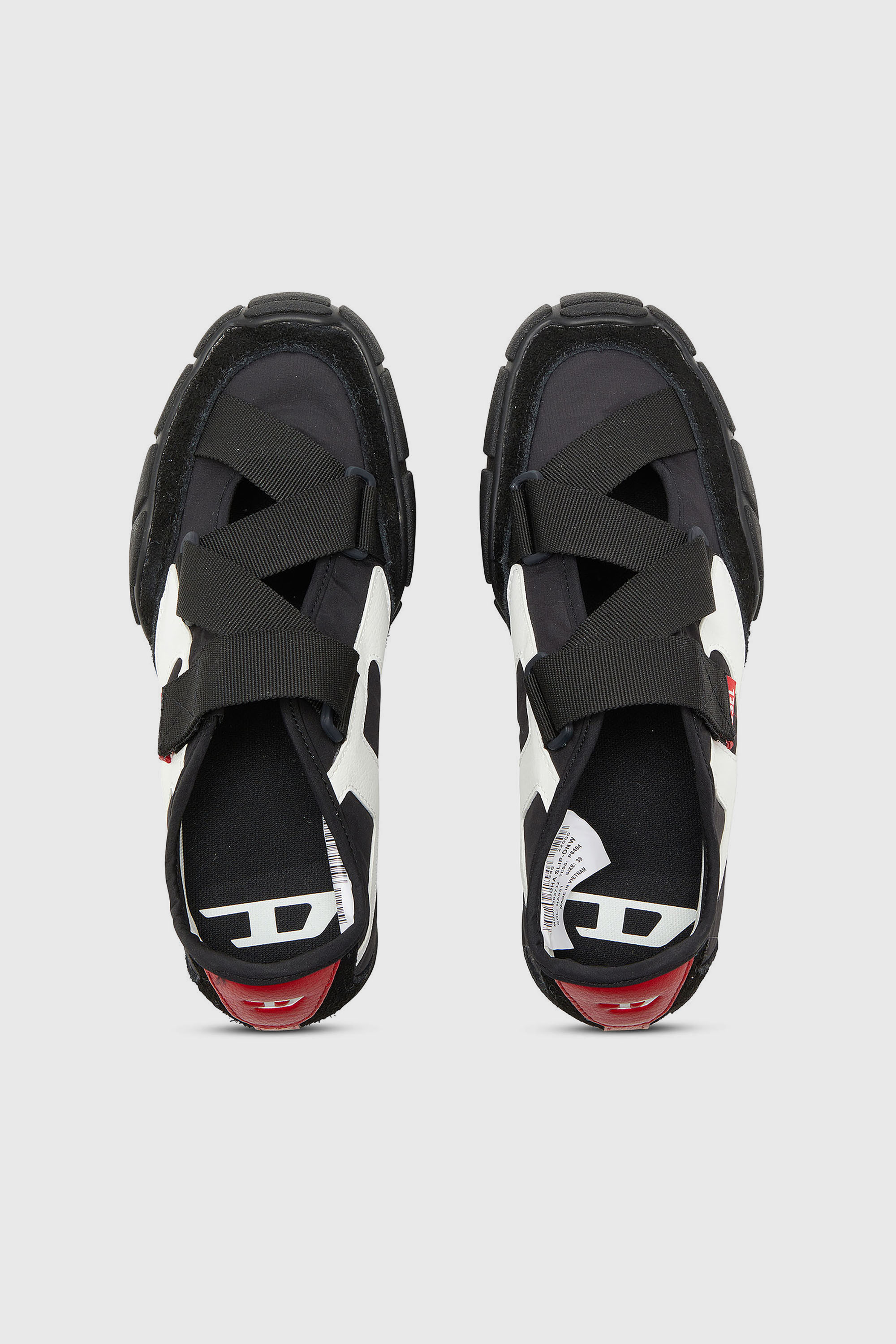 Diesel - S-PAGODHA SLIP-ON W, S-Pagodha-Baskets sans languette &agrave; brides libres en ripstop Femme in Noir - 4