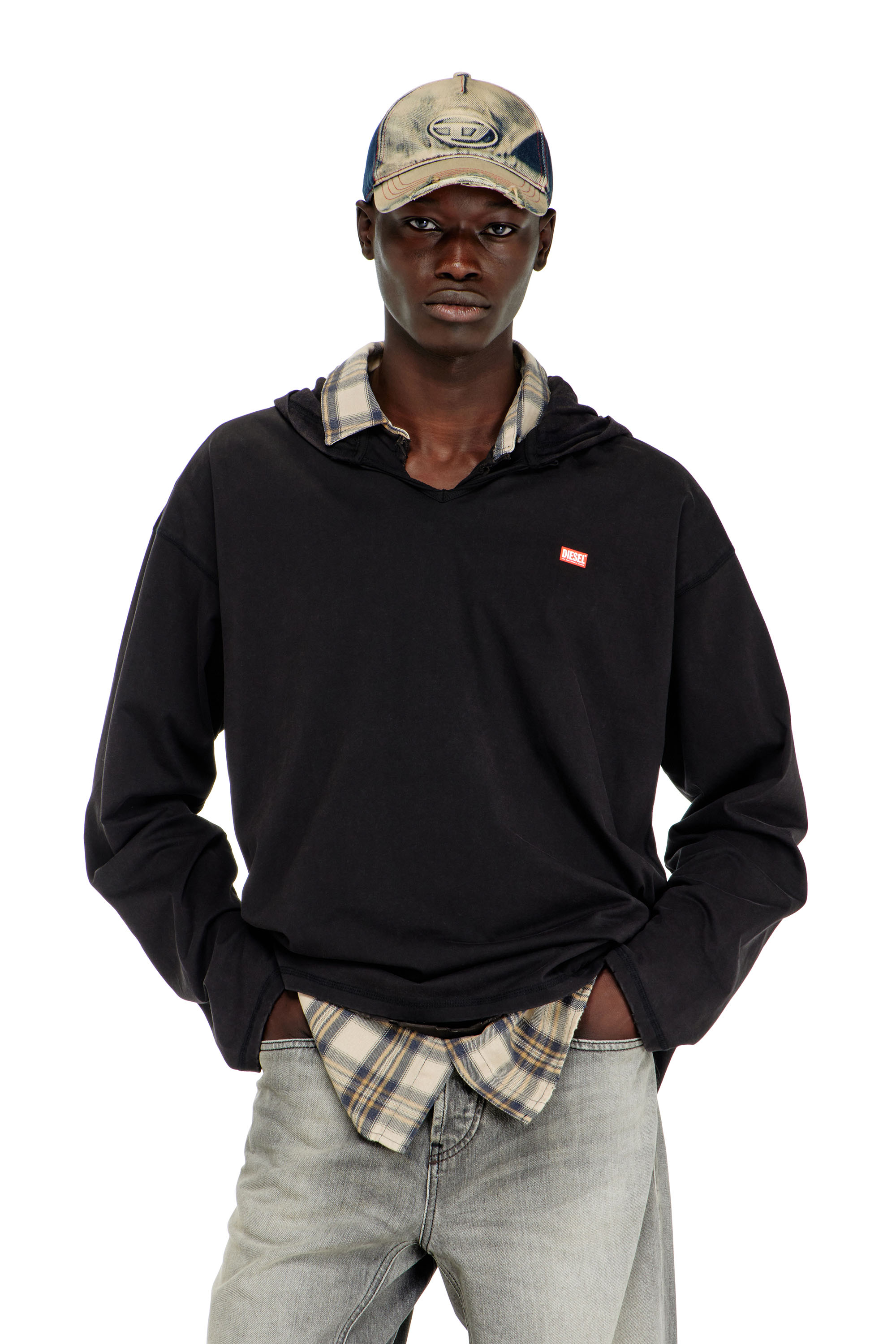 Diesel - T-BOXT-LS-HOOD-CHECK, T-shirt &agrave; manches longues avec capuche en flanelle Homme in Noir - 1
