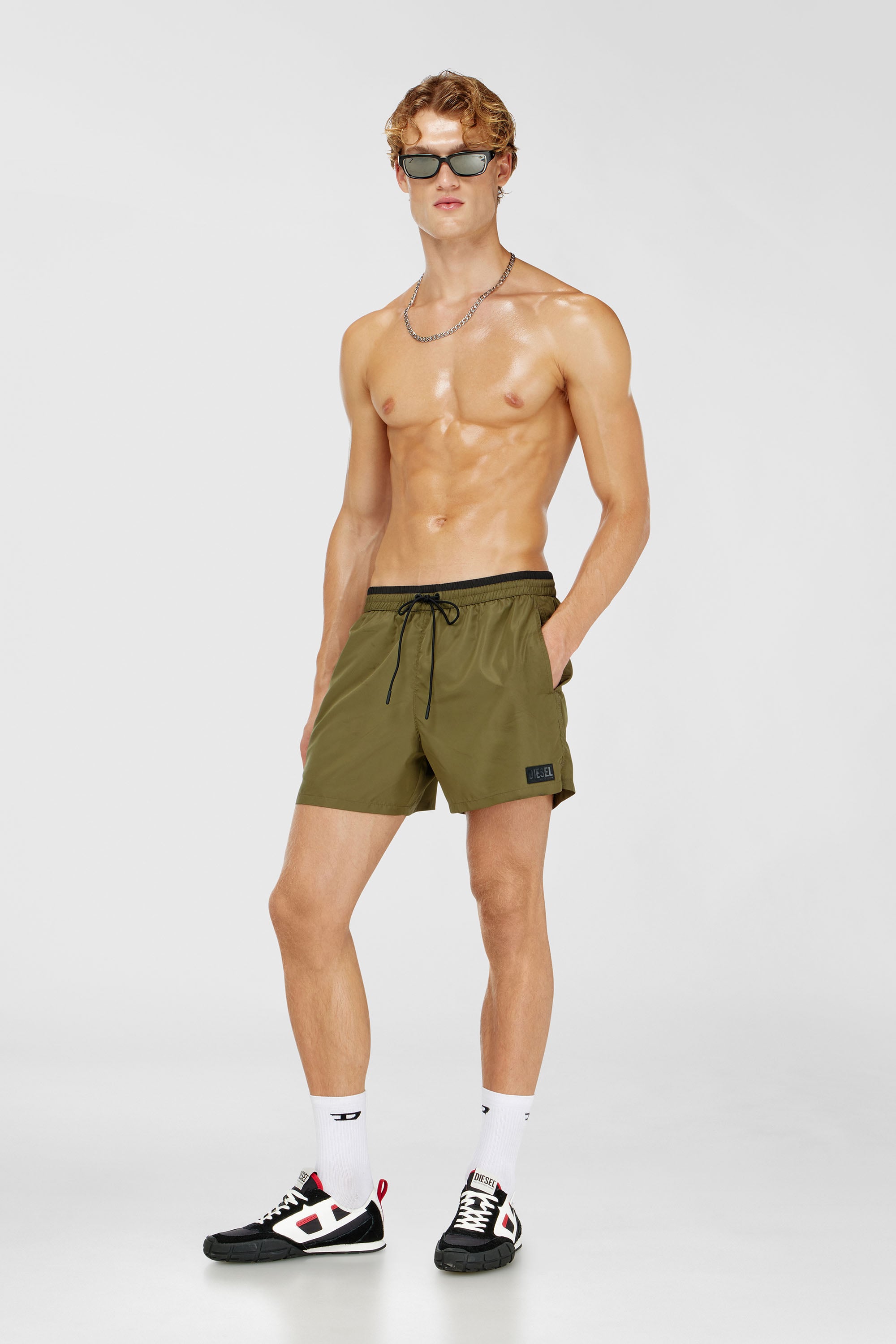 Diesel - JOEL-37-D-CORE, Short de bain avec taille contrastante Homme in Vert - 2
