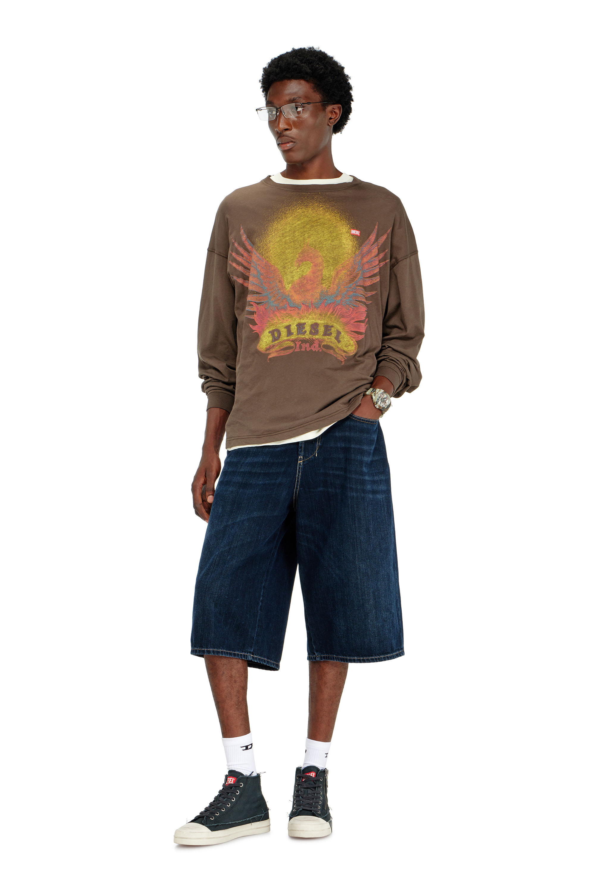 Diesel - T-BOXT-LS-AA1, T-shirt &agrave; manches longues avec motif Phoenix Homme in Marron - 1