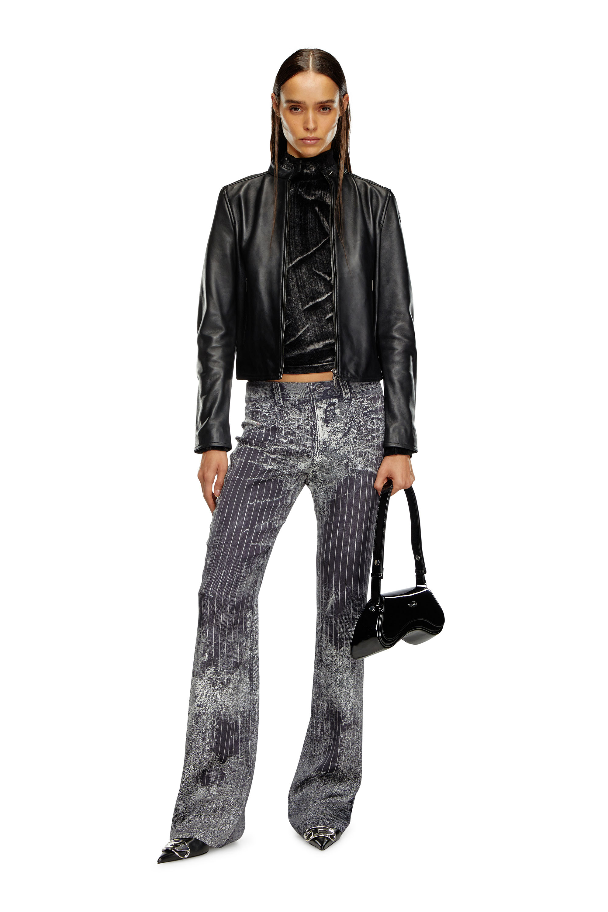 Diesel - L-AYLA, Blouson biker en cuir avec logo embossé Femme in Noir - 1