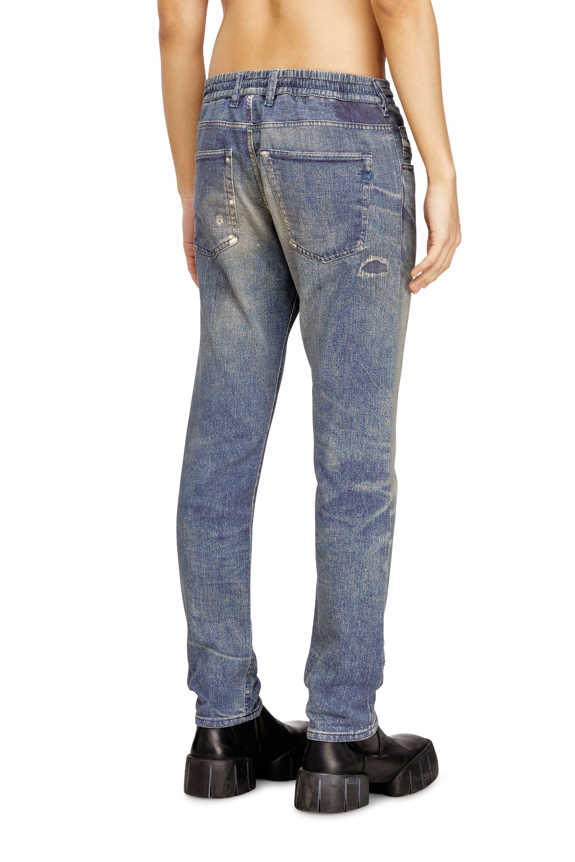 Diesel - Regular 2032 D-Krooley Joggjeans&reg; 068UT Homme, Bleu moyen - Image 4