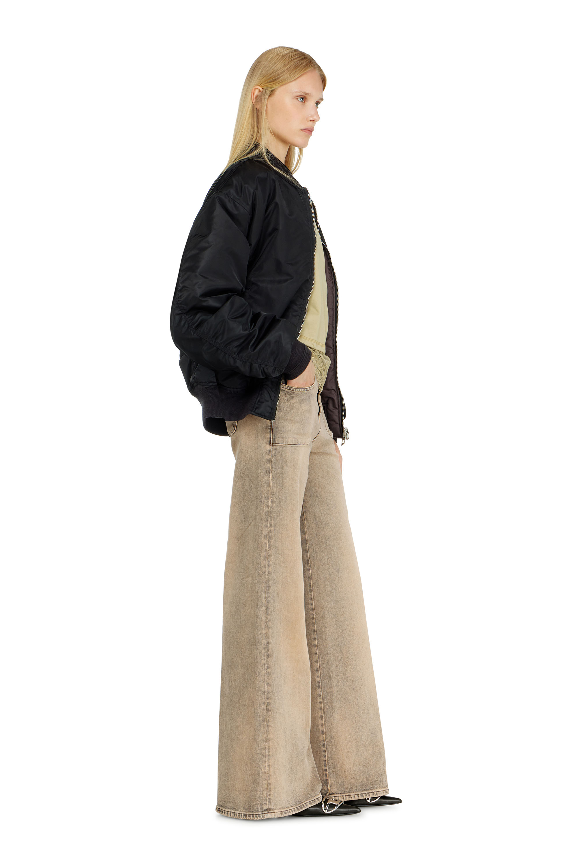 Diesel - Flare Jeans 1978 D-Akemi 09P53 Femme, null - Image 1
