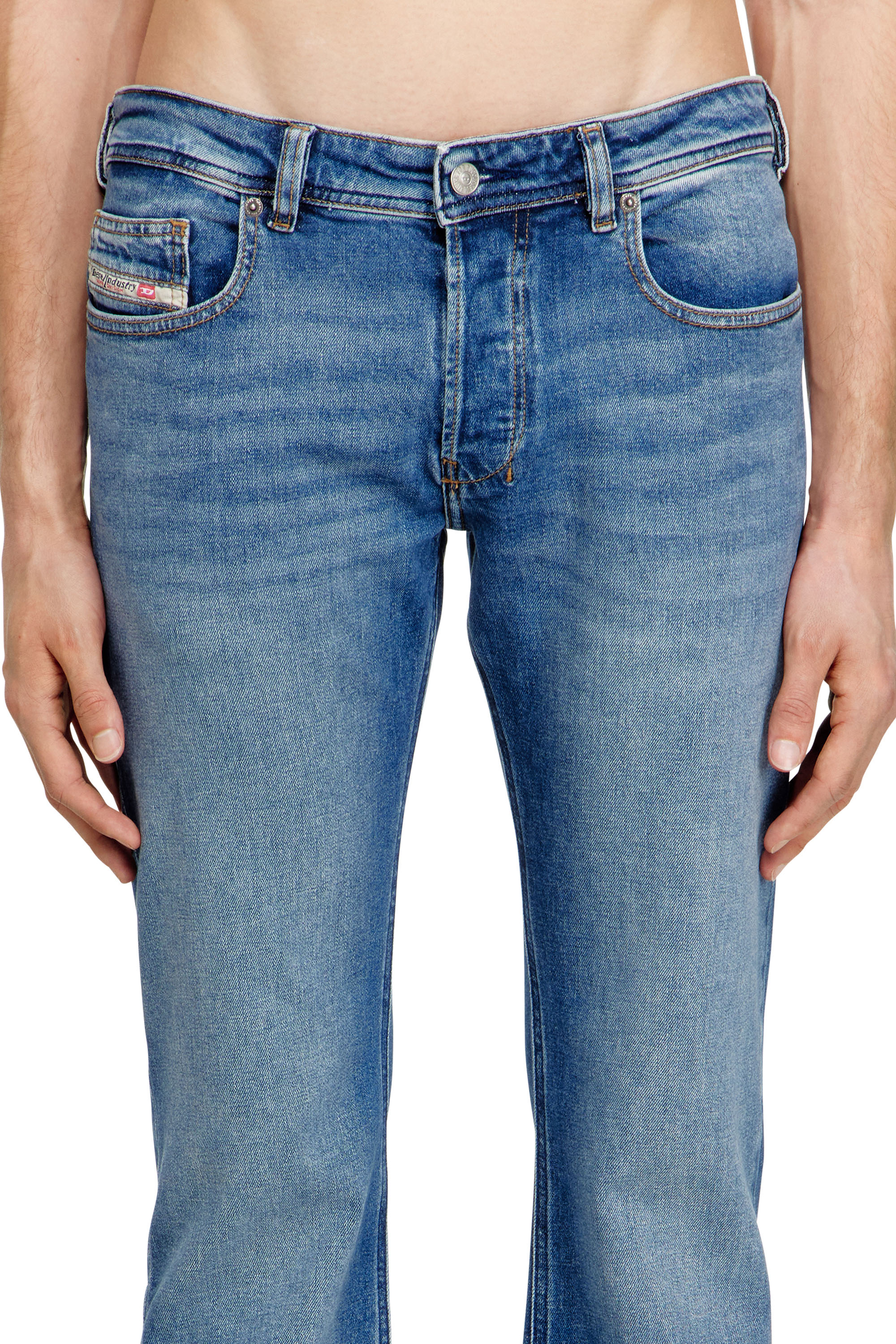 Diesel - Bootcut Jeans 2007 Zatiny 0ADBI Homme, Bleu Clair - Image 4