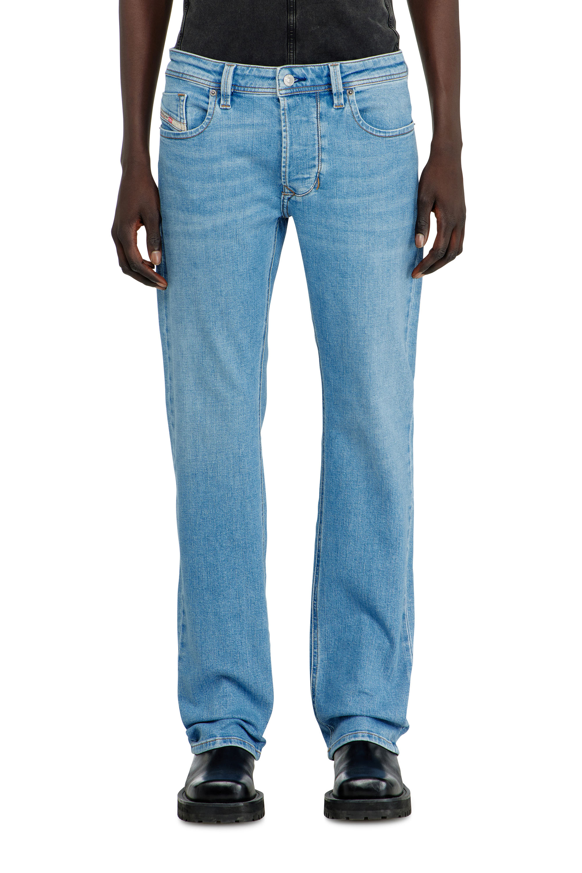 Diesel - Regular Jeans 1985 Larkee 0HDBJ Homme, Bleu Clair - Image 4