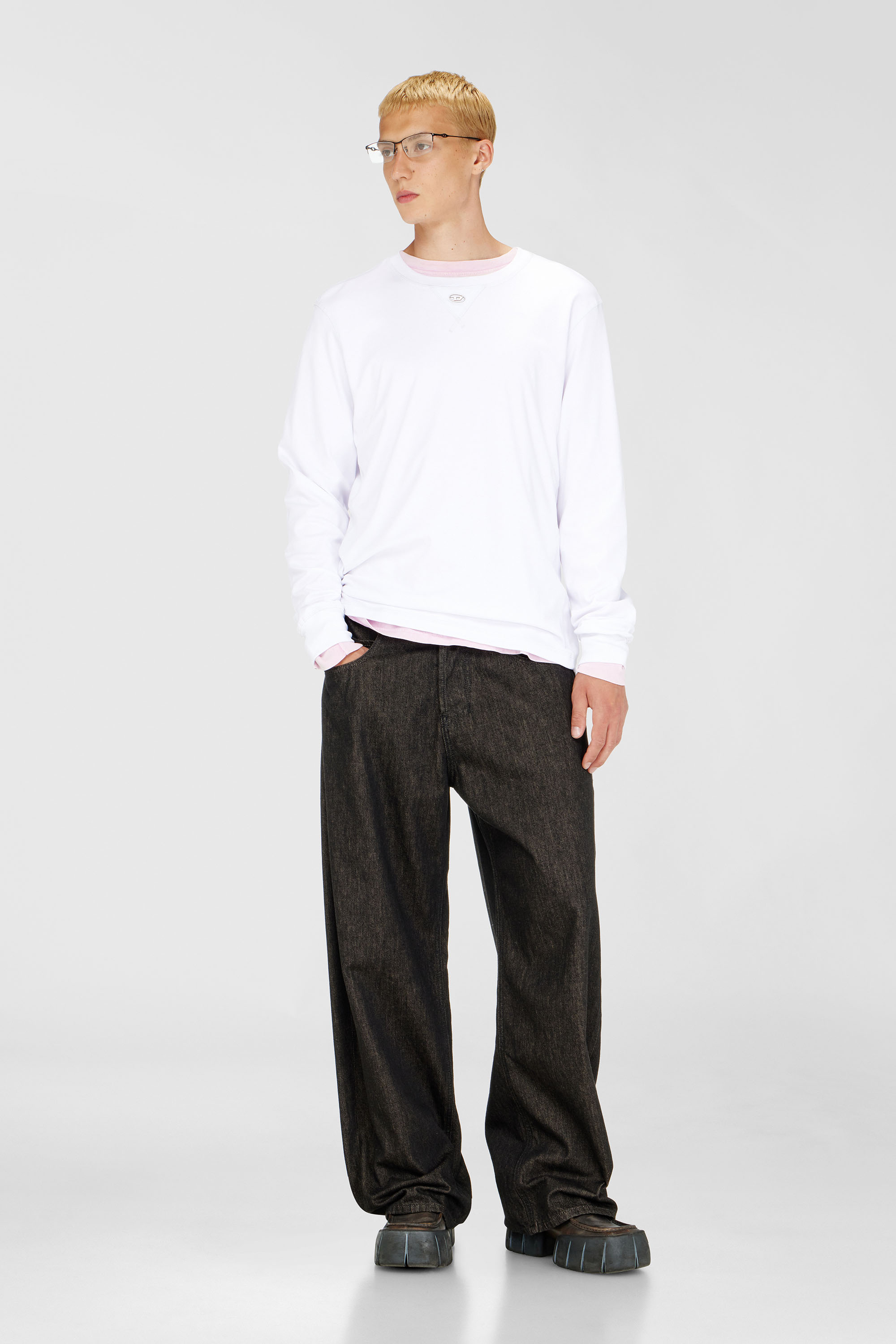 Diesel - T-MADJUST-LS-TR, T-shirt &agrave; manches longues en coton avec Oval D Homme in Blanc - 2
