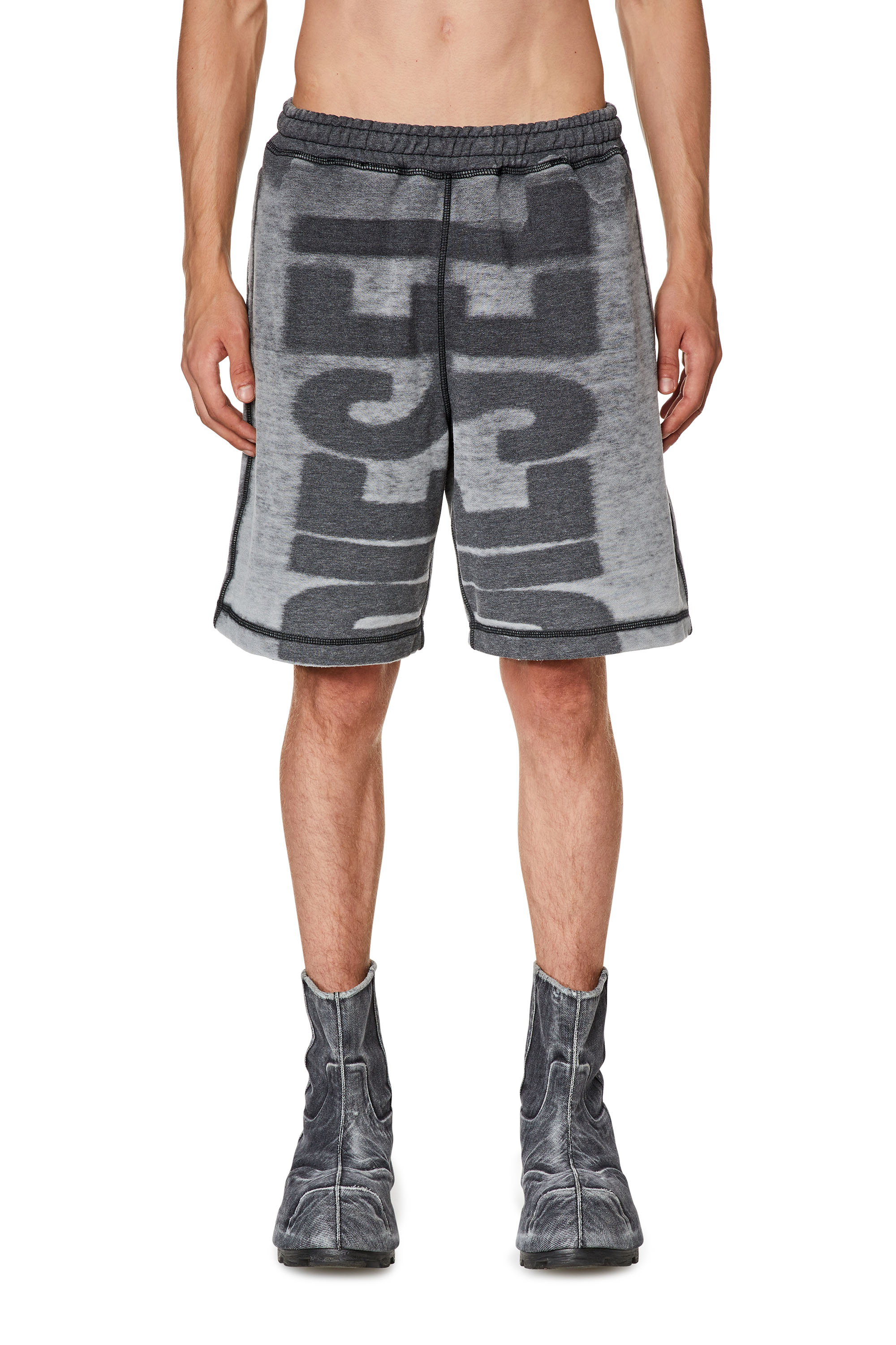 ショートパンツ RONRON CUTTING SWEAT SHORTS 4BKS362 karl-kani_km242-036-2_01.jpg
