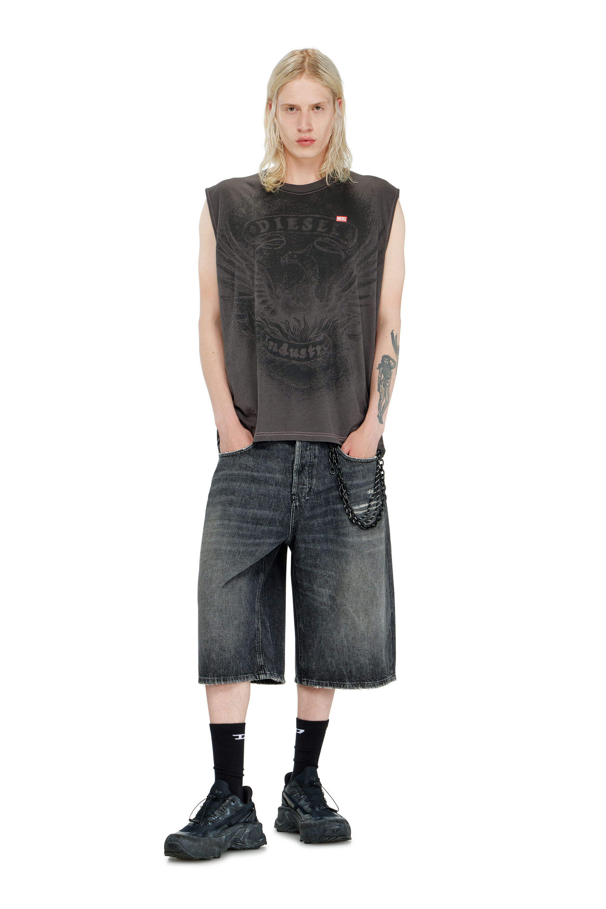 Diesel - T-BOXT-SL-NOTCH, D&eacute;bardeur en coton avec motif ton sur ton Homme in ToBeDefined - 1