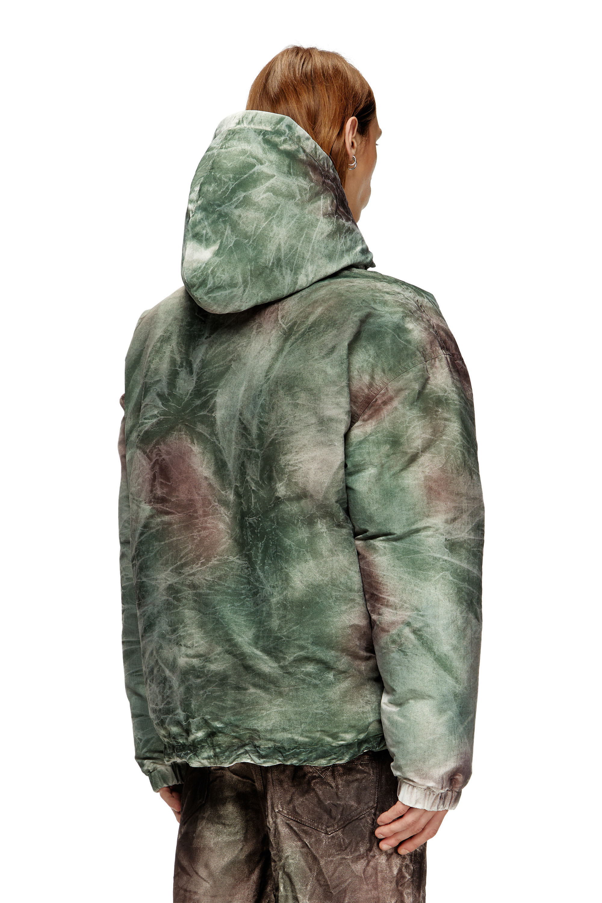 Diesel - W-THUG-JKT-PUFFY, Veste à capuche bouffante en nylon camouflage Mixte in Polychrome - 4